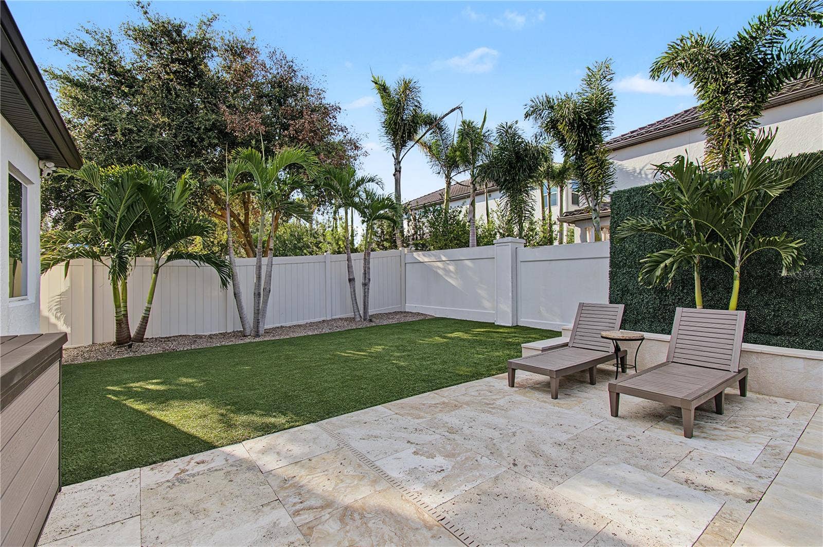 8037 LUDINGTON CIRCLE, Orlando, FL 32836 8037 LUDINGTON CIRCLE, Orlando, FL 32836