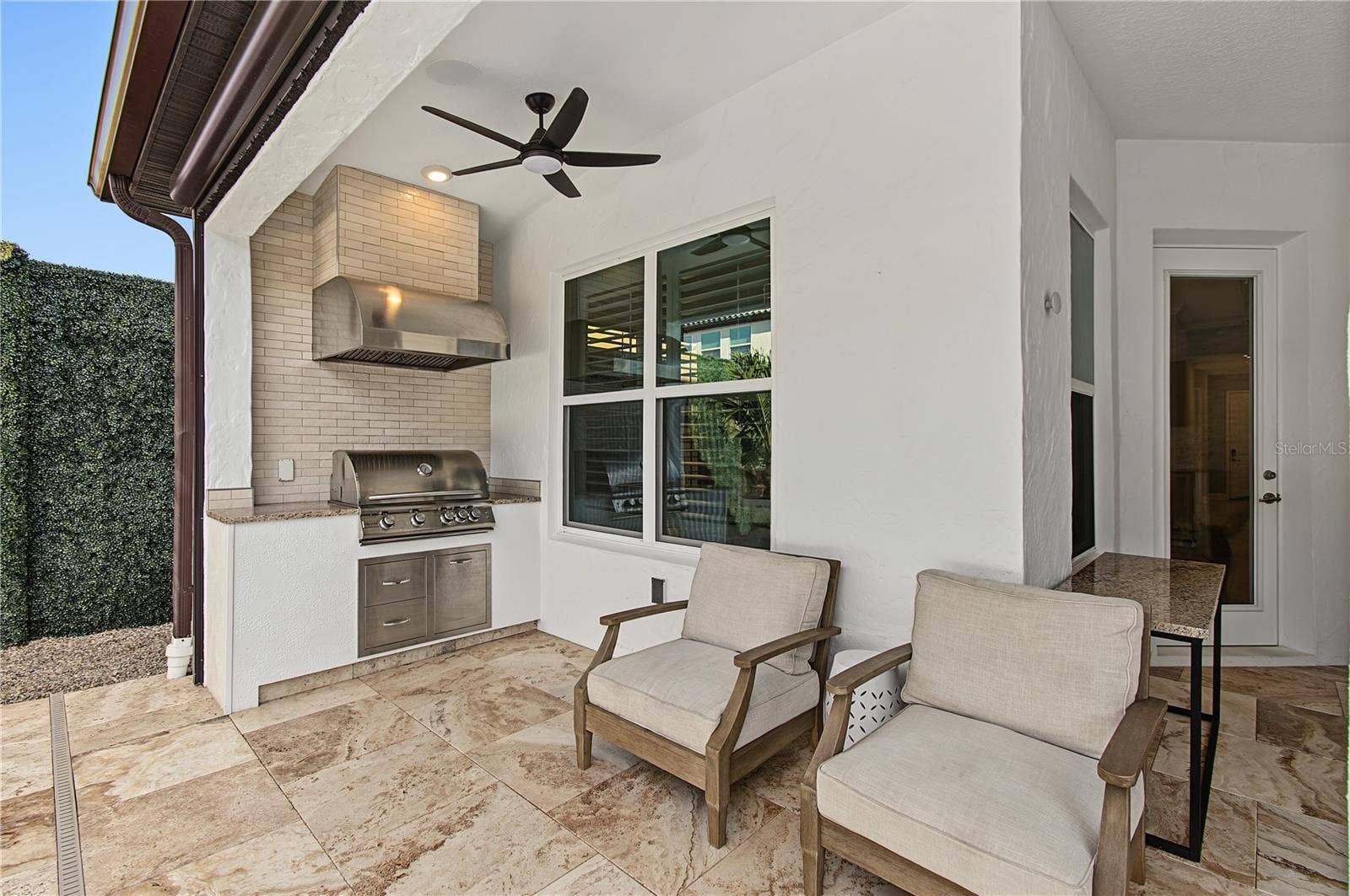 8037 LUDINGTON CIRCLE, Orlando, FL 32836 8037 LUDINGTON CIRCLE, Orlando, FL 32836