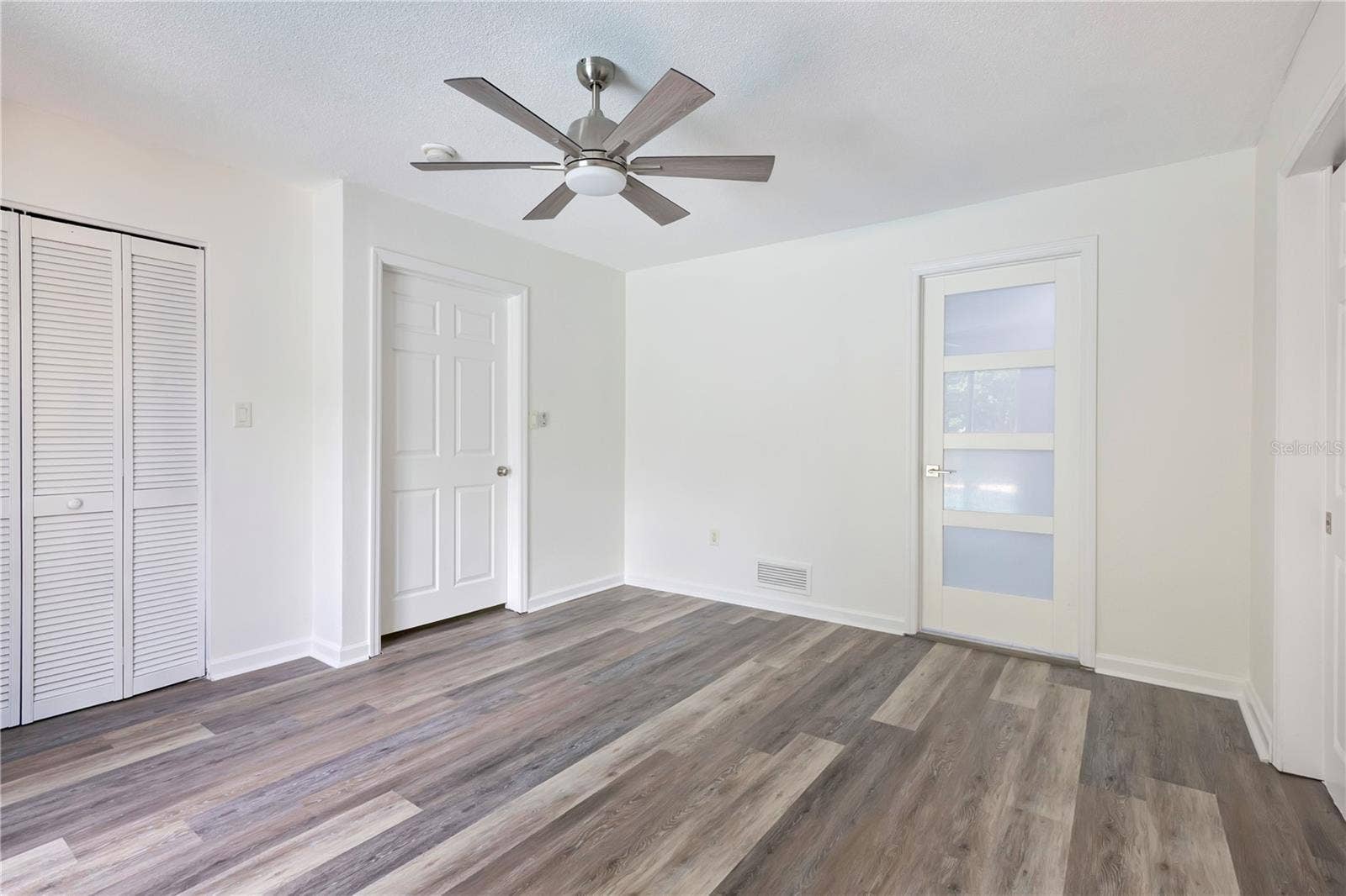 4415 HAYLOCK DRIVE, Orlando, FL 32807 Primary bedroom