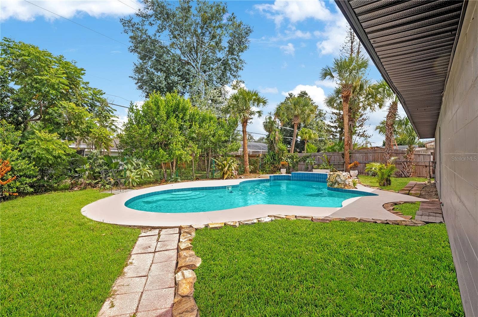 4415 HAYLOCK DRIVE, Orlando, FL 32807 Backyard Oasis