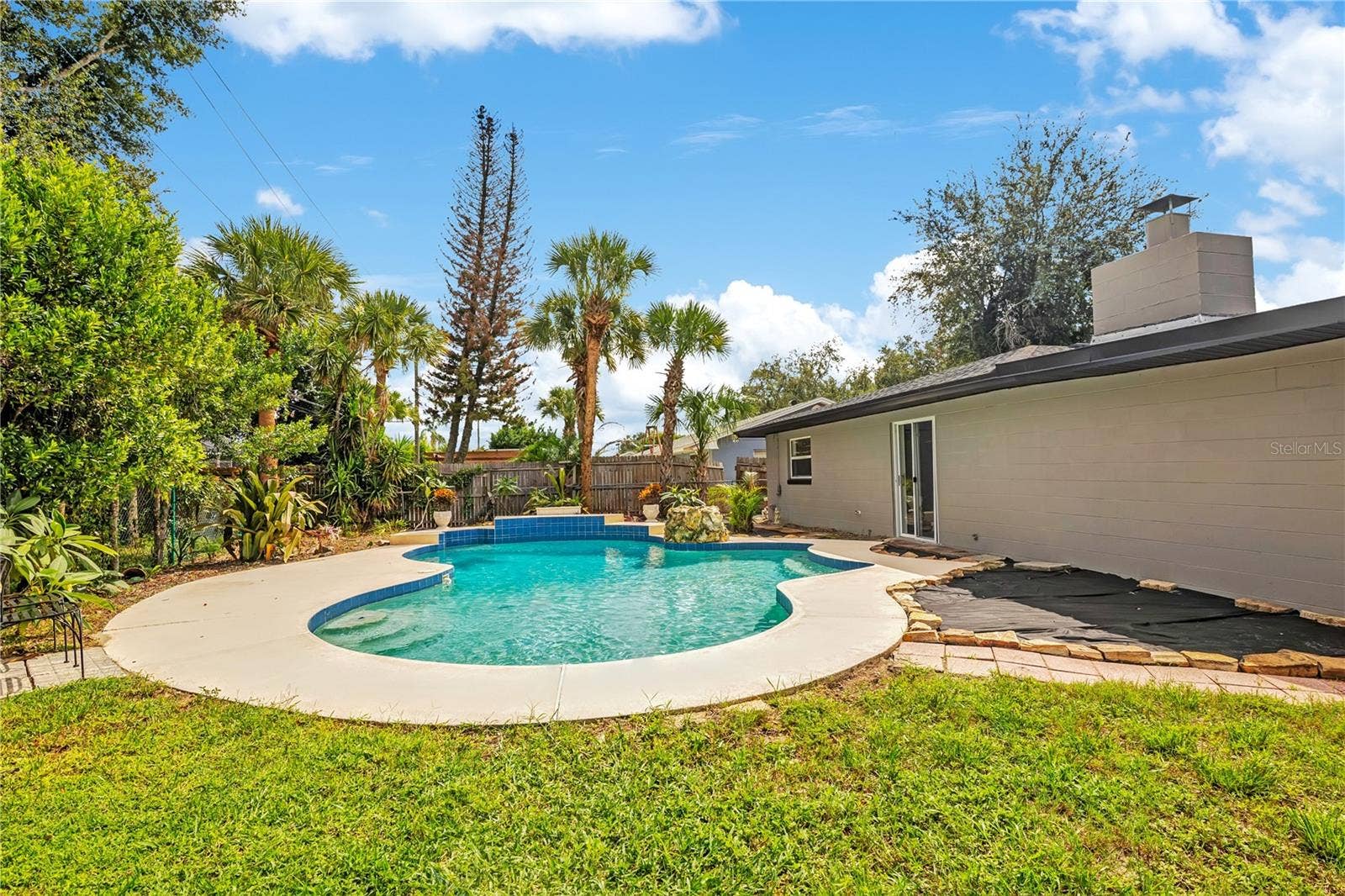 4415 HAYLOCK DRIVE, Orlando, FL 32807 4415 HAYLOCK DRIVE, Orlando, FL 32807