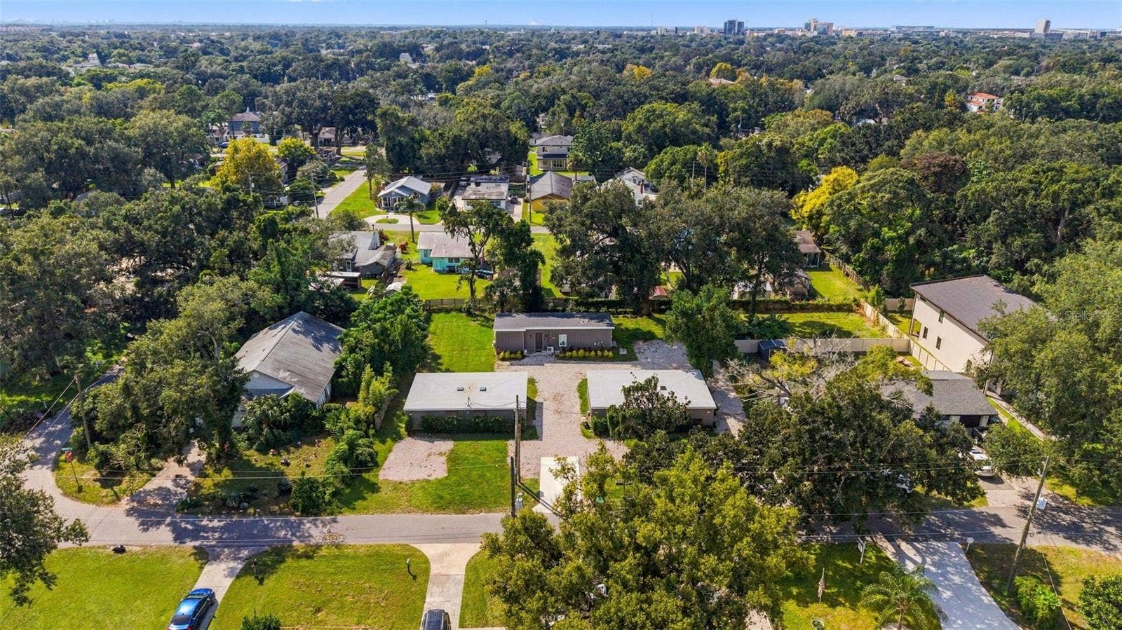 1922 CLOVERLAWN AVENUE, Orlando, FL 32806 1922 CLOVERLAWN AVENUE, Orlando, FL 32806