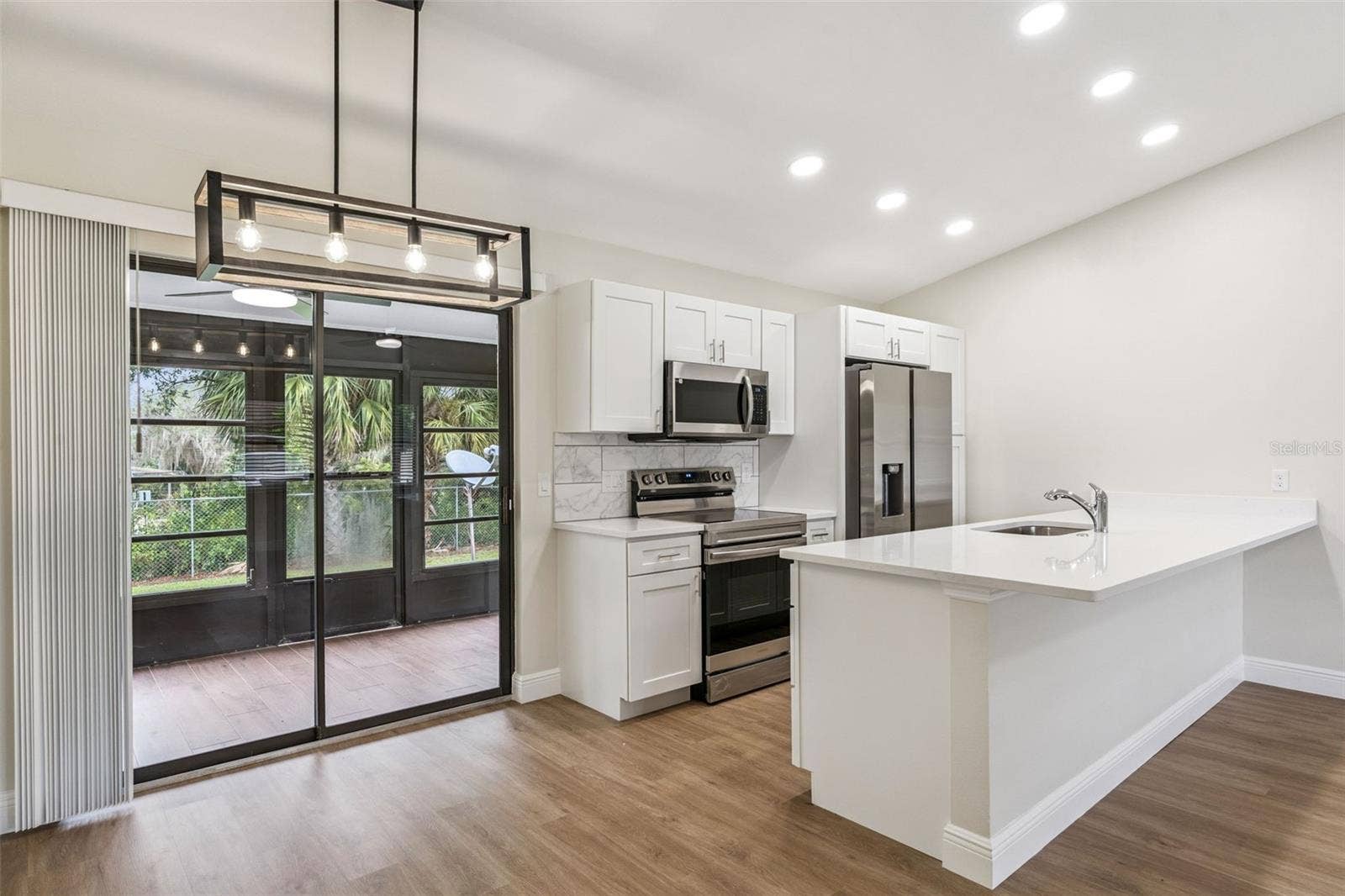 12441 ORANGEWOOD CIRCLE, Tavares, FL 32778