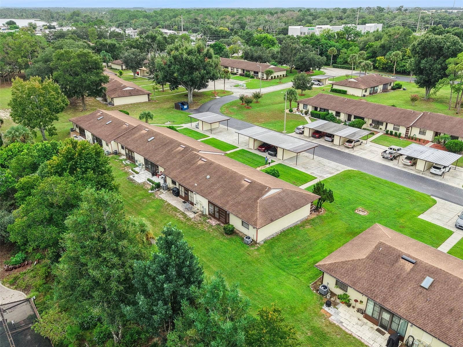 12441 ORANGEWOOD CIRCLE, Tavares, FL 32778