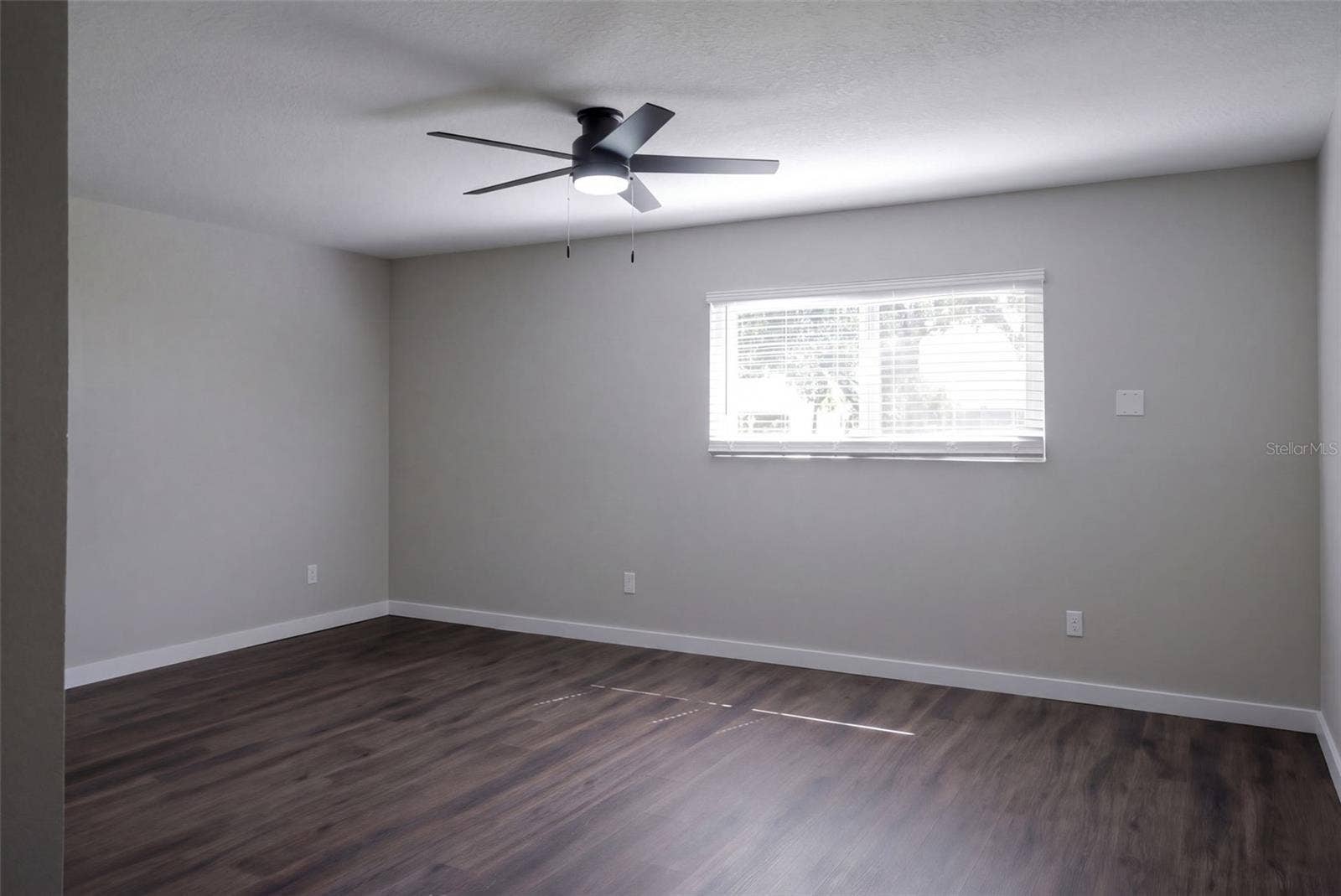 24 W GARDEN AVENUE, Winter Garden, FL 34787 24 W GARDEN AVENUE, Winter Garden, FL 34787