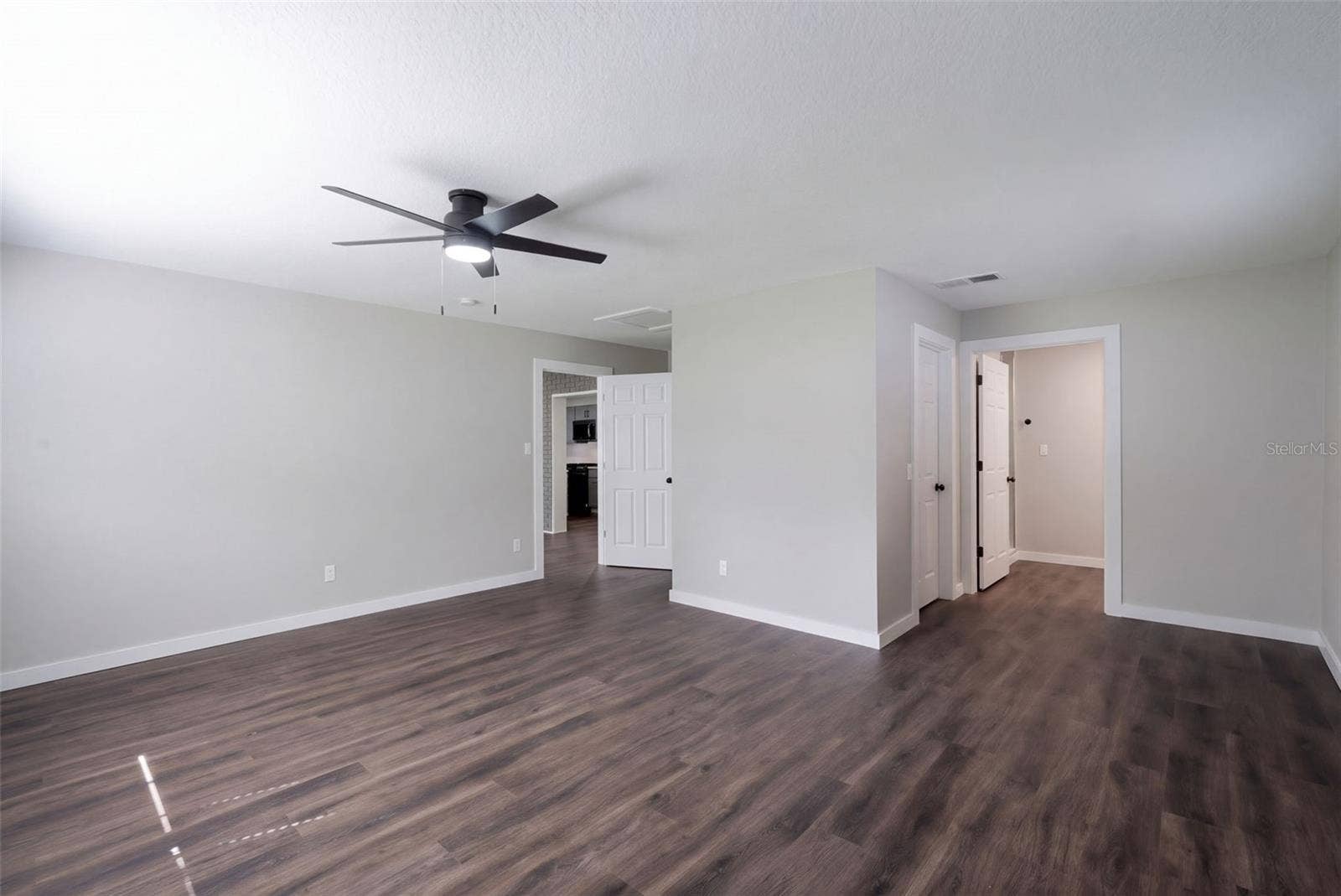 24 W GARDEN AVENUE, Winter Garden, FL 34787 24 W GARDEN AVENUE, Winter Garden, FL 34787