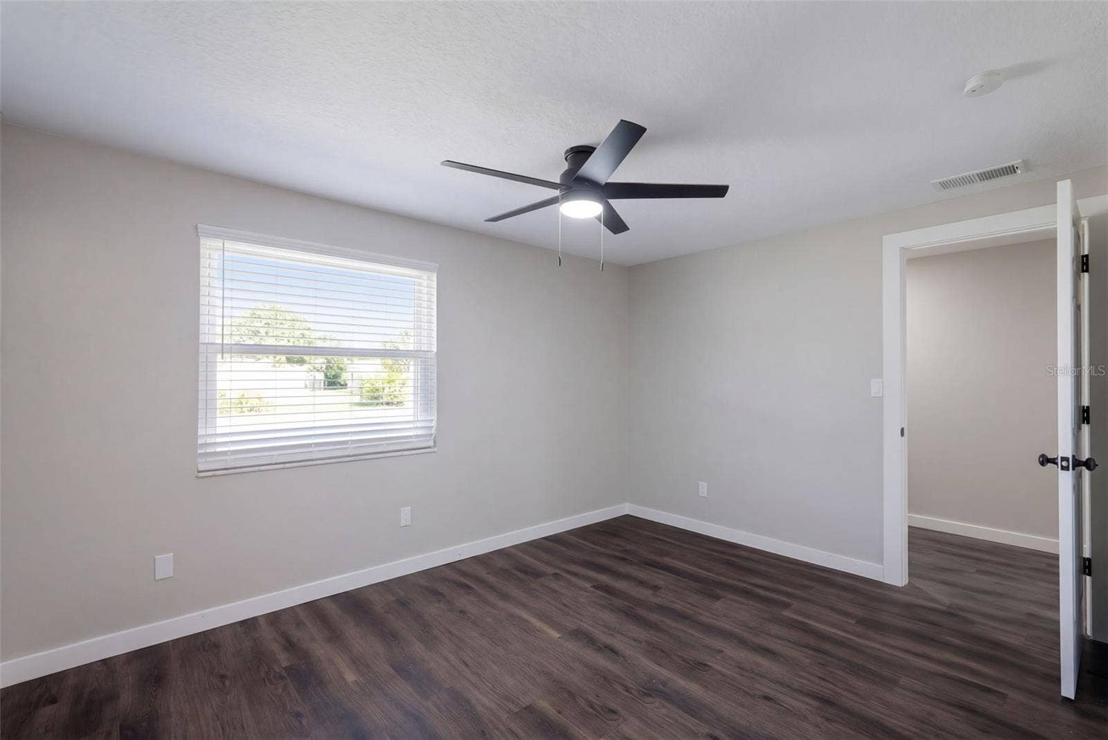 24 W GARDEN AVENUE, Winter Garden, FL 34787 24 W GARDEN AVENUE, Winter Garden, FL 34787