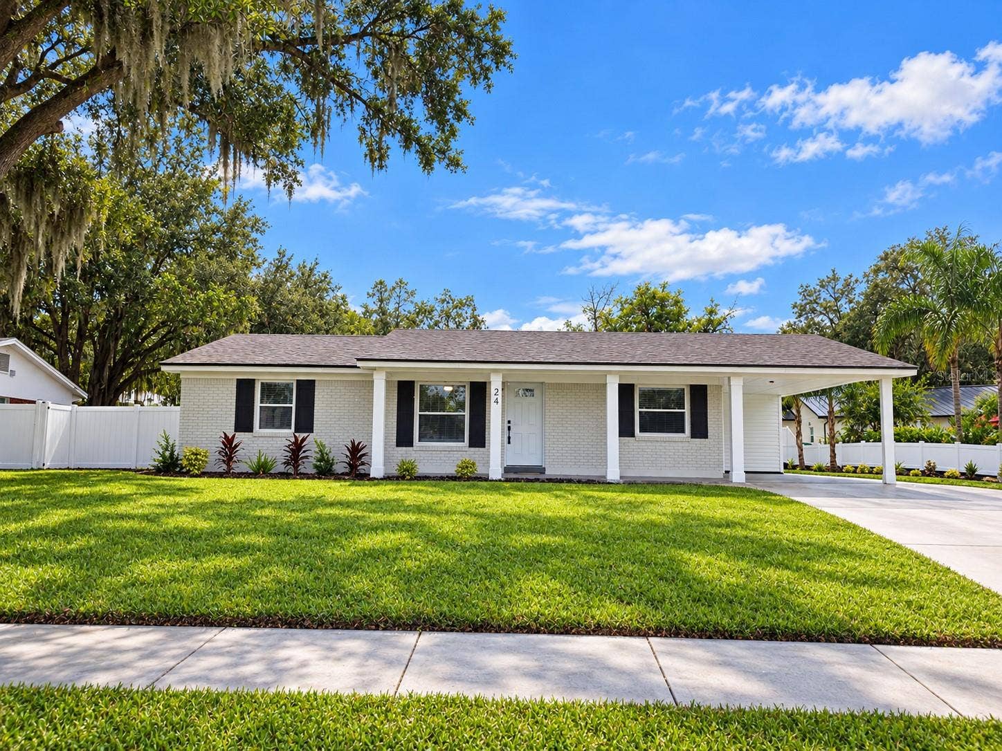 24 W GARDEN AVENUE, Winter Garden, FL 34787