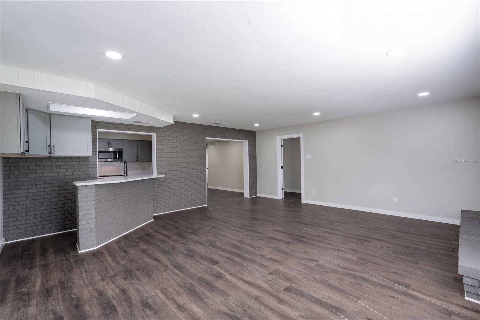 24 W GARDEN AVENUE, Winter Garden, FL 34787 24 W GARDEN AVENUE, Winter Garden, FL 34787