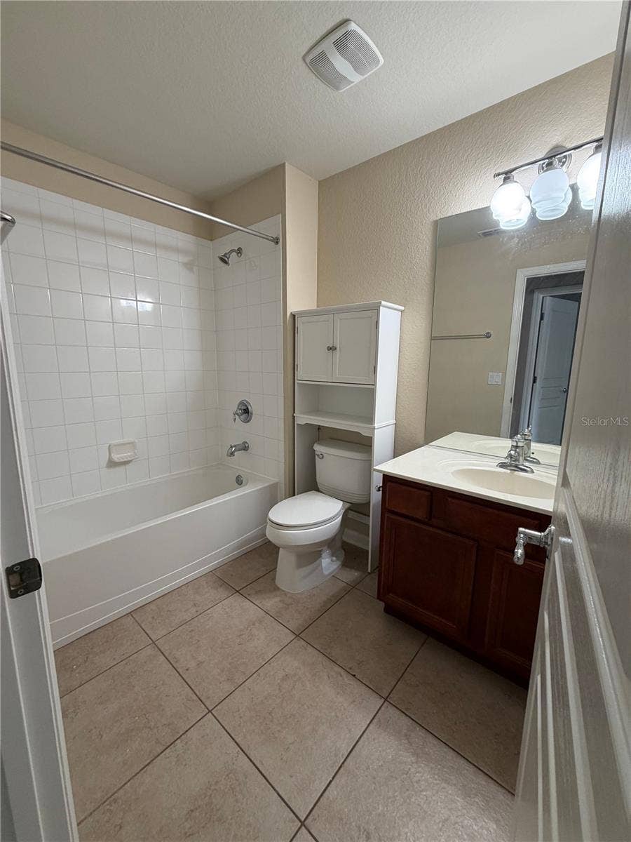 7751 FAIRGROVE AVENUE, Windermere, FL 34786 7751 FAIRGROVE AVENUE, Windermere, FL 34786