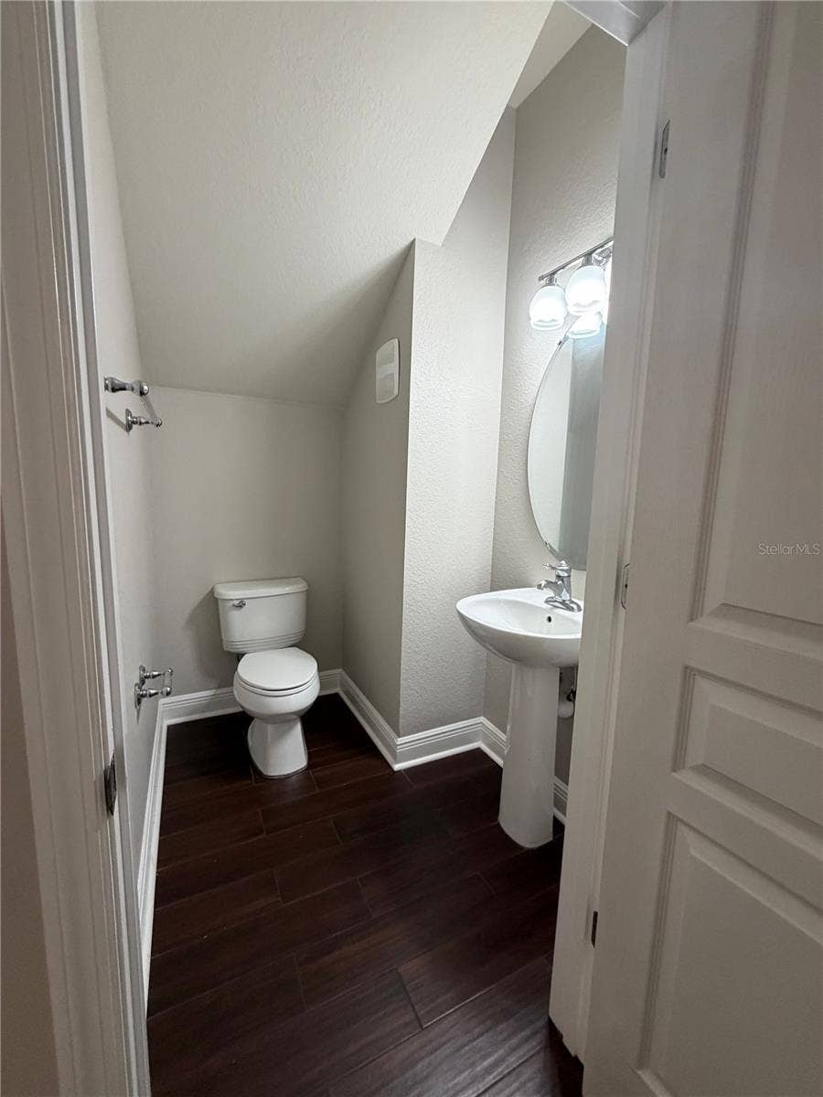 7751 FAIRGROVE AVENUE, Windermere, FL 34786 7751 FAIRGROVE AVENUE, Windermere, FL 34786