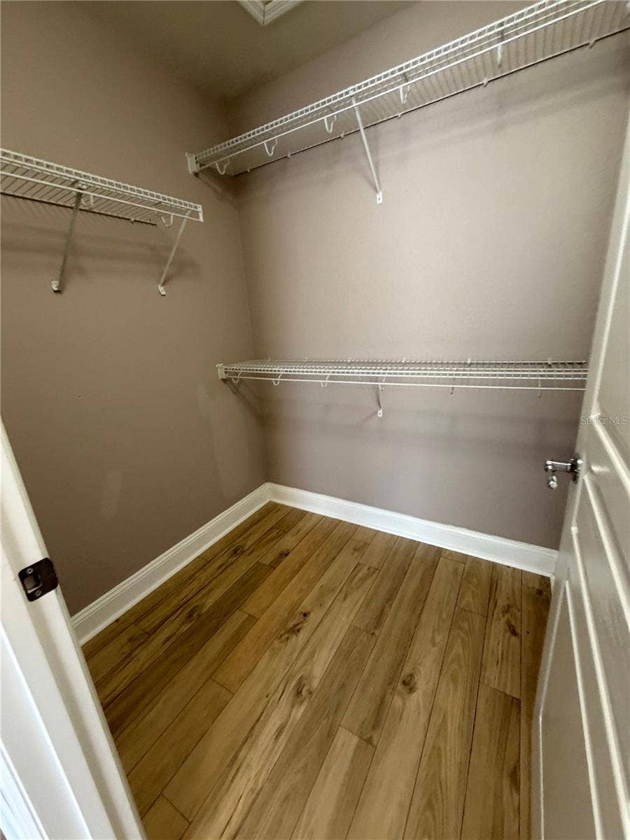 7751 FAIRGROVE AVENUE, Windermere, FL 34786 7751 FAIRGROVE AVENUE, Windermere, FL 34786