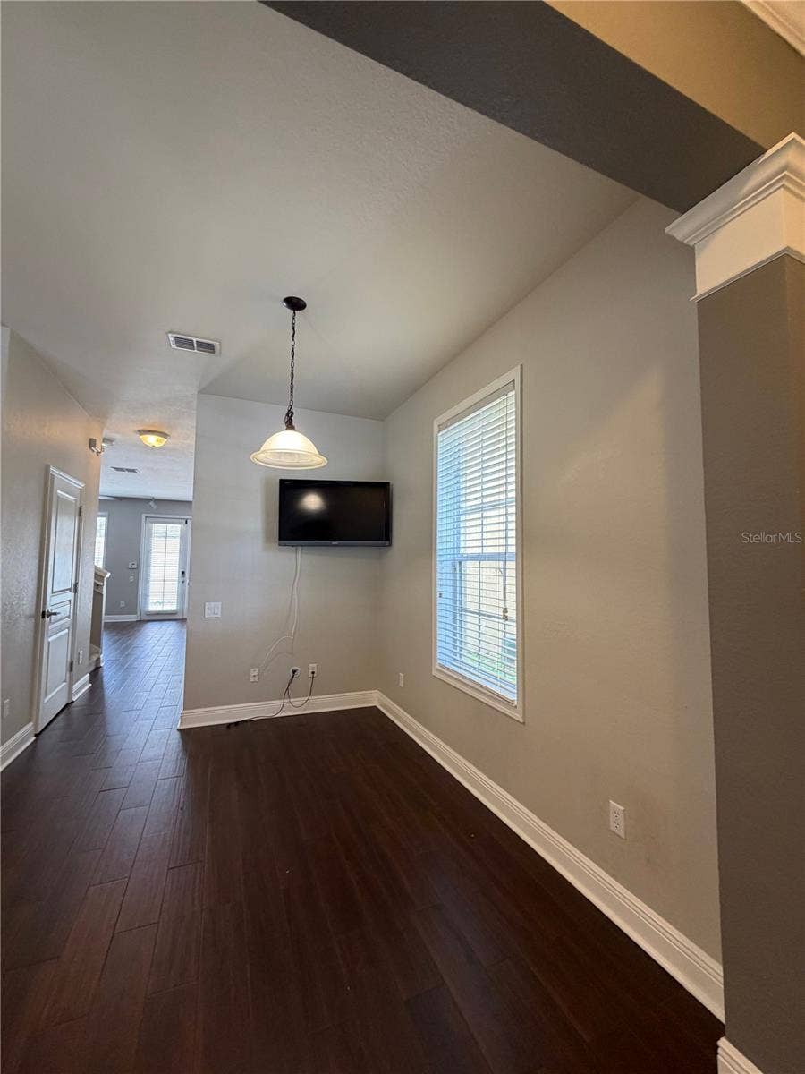 7751 FAIRGROVE AVENUE, Windermere, FL 34786 7751 FAIRGROVE AVENUE, Windermere, FL 34786