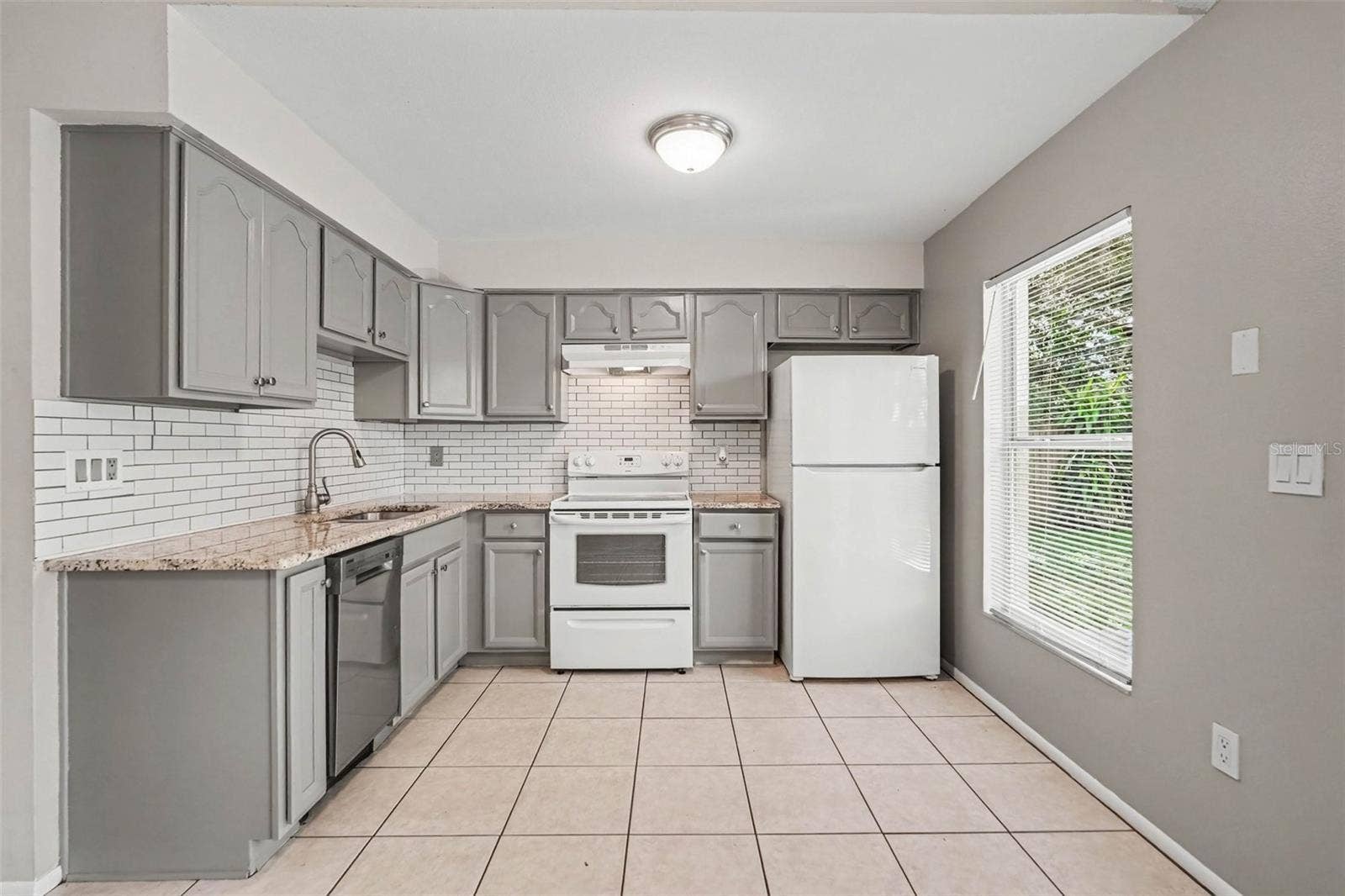 13904 FULLERTON DRIVE, Tampa, FL 33625 13904 FULLERTON DRIVE, Tampa, FL 33625