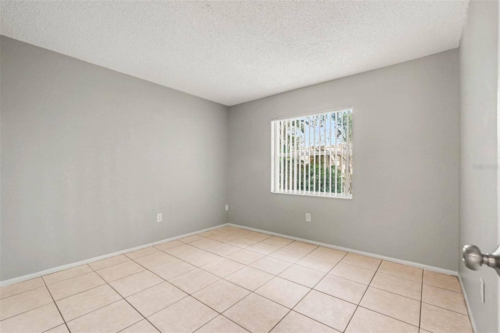 13904 FULLERTON DRIVE, Tampa, FL 33625 13904 FULLERTON DRIVE, Tampa, FL 33625