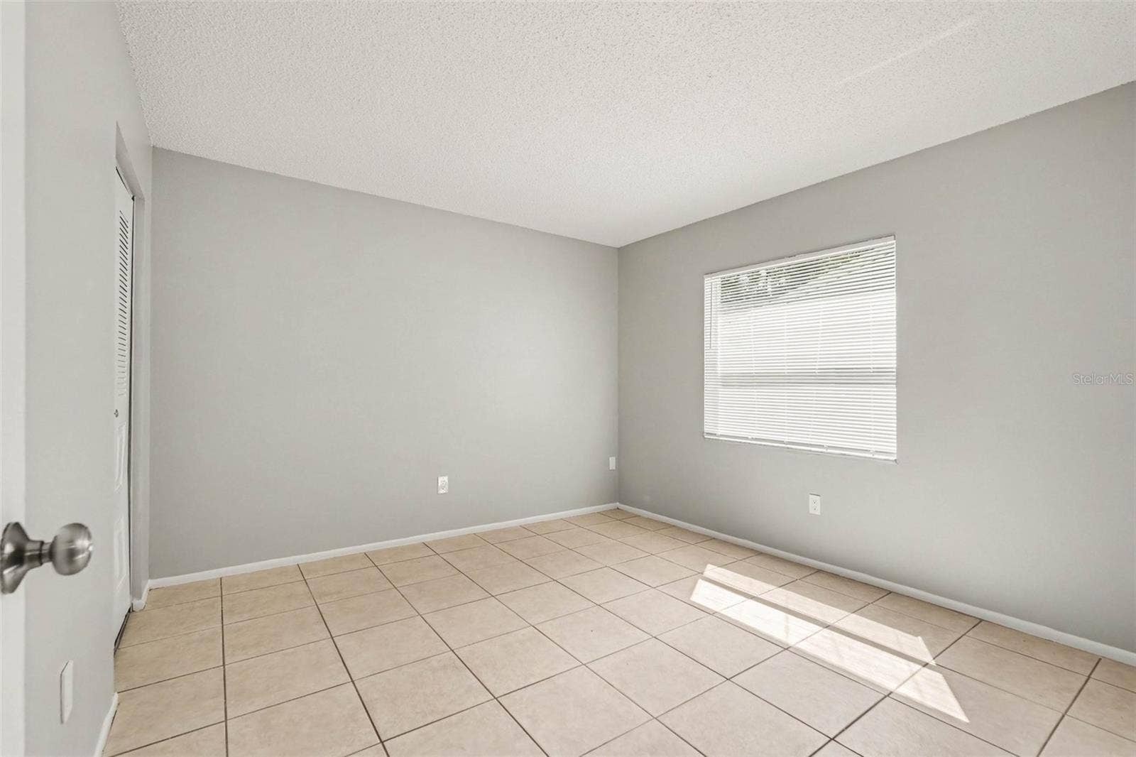 13904 FULLERTON DRIVE, Tampa, FL 33625 13904 FULLERTON DRIVE, Tampa, FL 33625