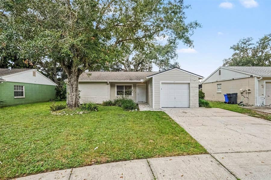 Property photo for 13904 FULLERTON DRIVE, Tampa, FL