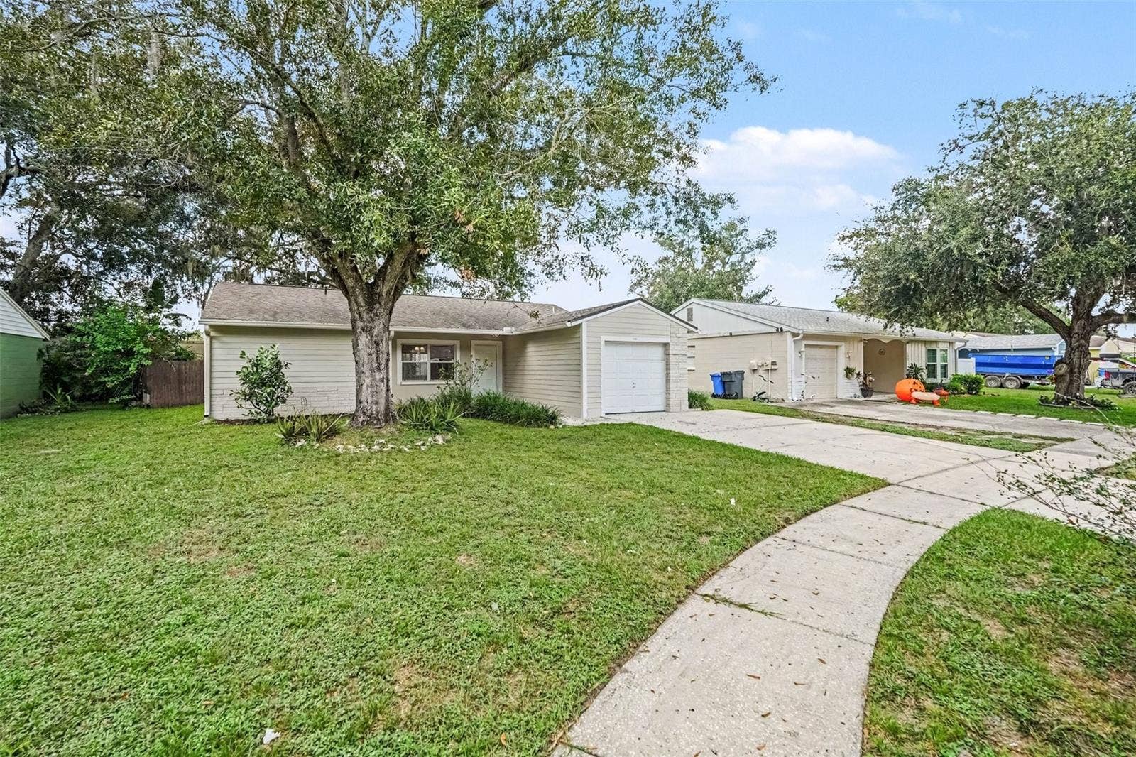 13904 FULLERTON DRIVE, Tampa, FL 33625 13904 FULLERTON DRIVE, Tampa, FL 33625