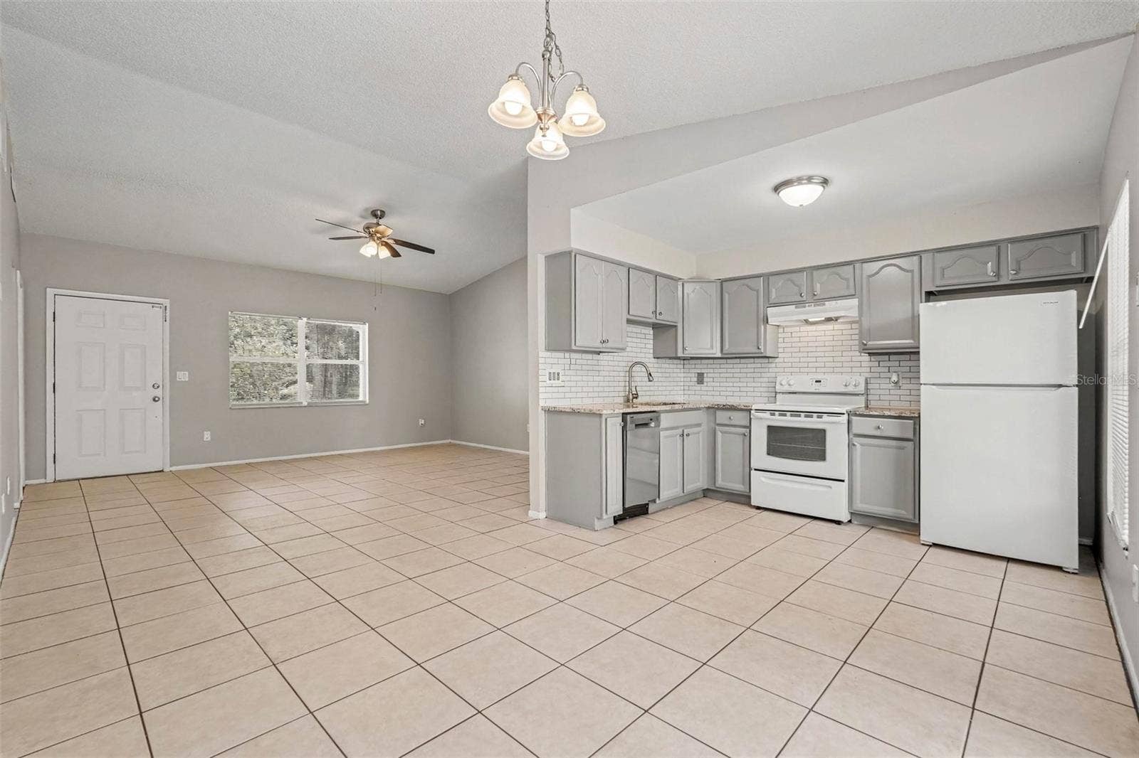 13904 FULLERTON DRIVE, Tampa, FL 33625 13904 FULLERTON DRIVE, Tampa, FL 33625