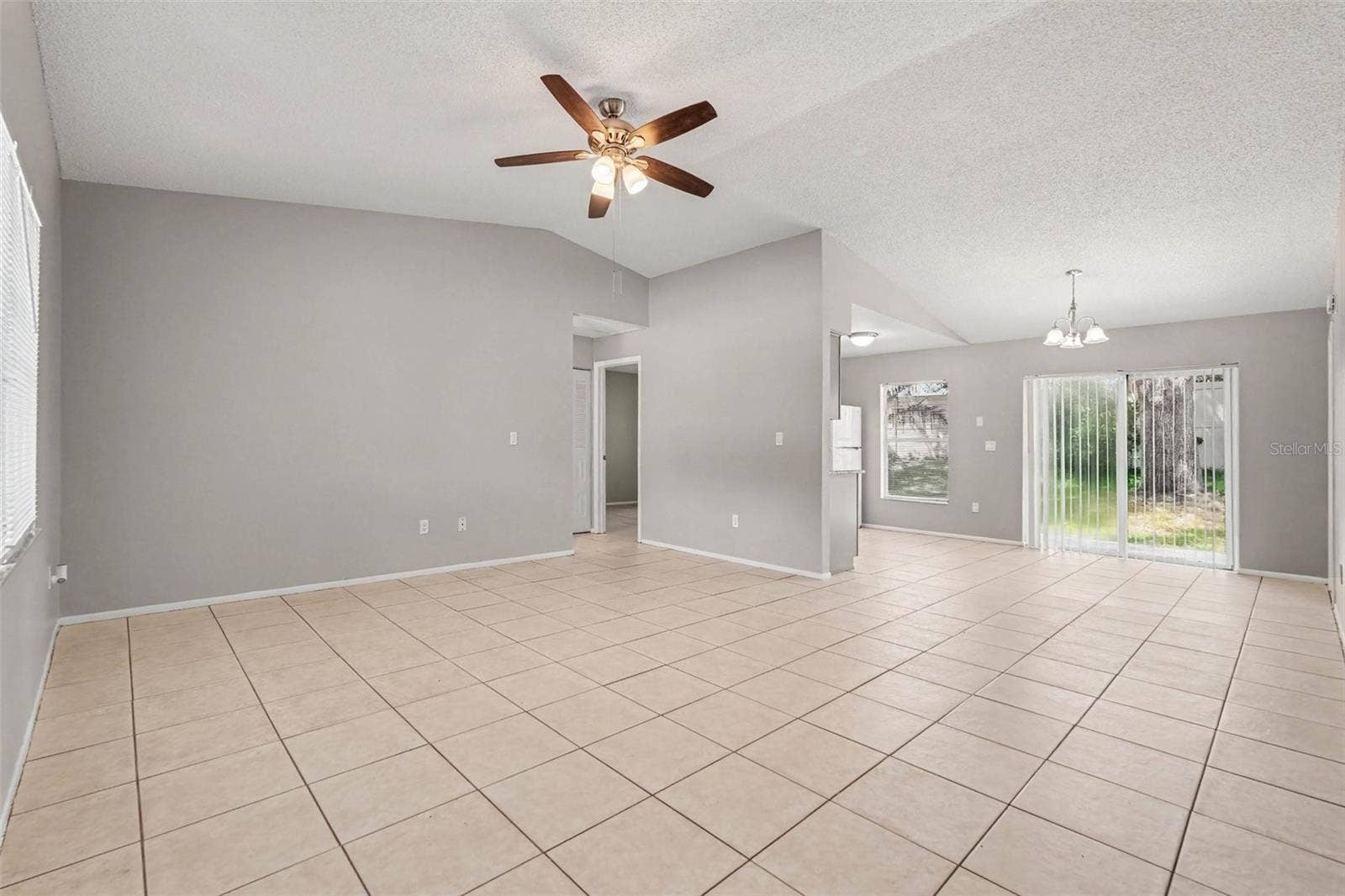 13904 FULLERTON DRIVE, Tampa, FL 33625 13904 FULLERTON DRIVE, Tampa, FL 33625
