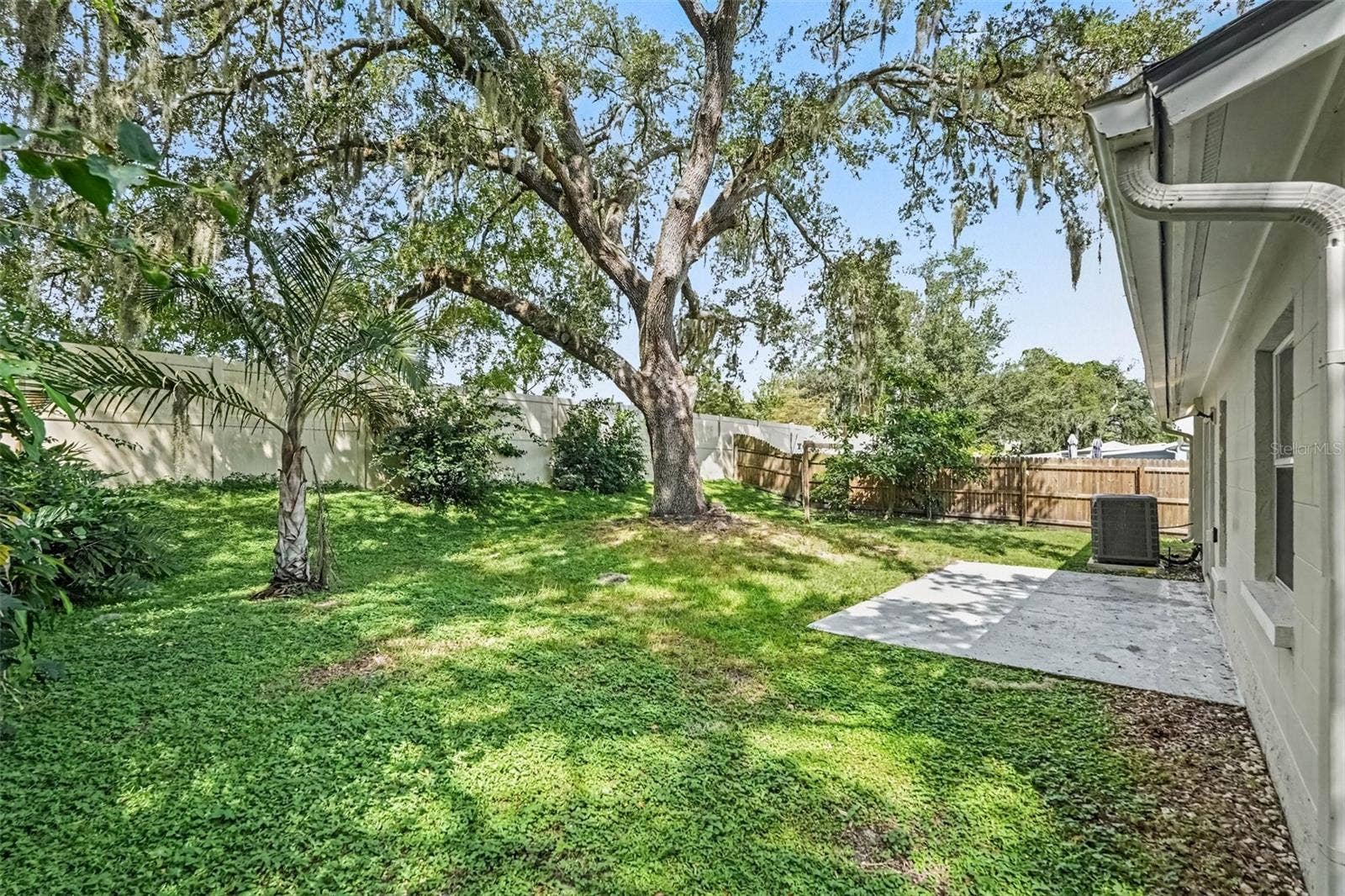 13904 FULLERTON DRIVE, Tampa, FL 33625 13904 FULLERTON DRIVE, Tampa, FL 33625