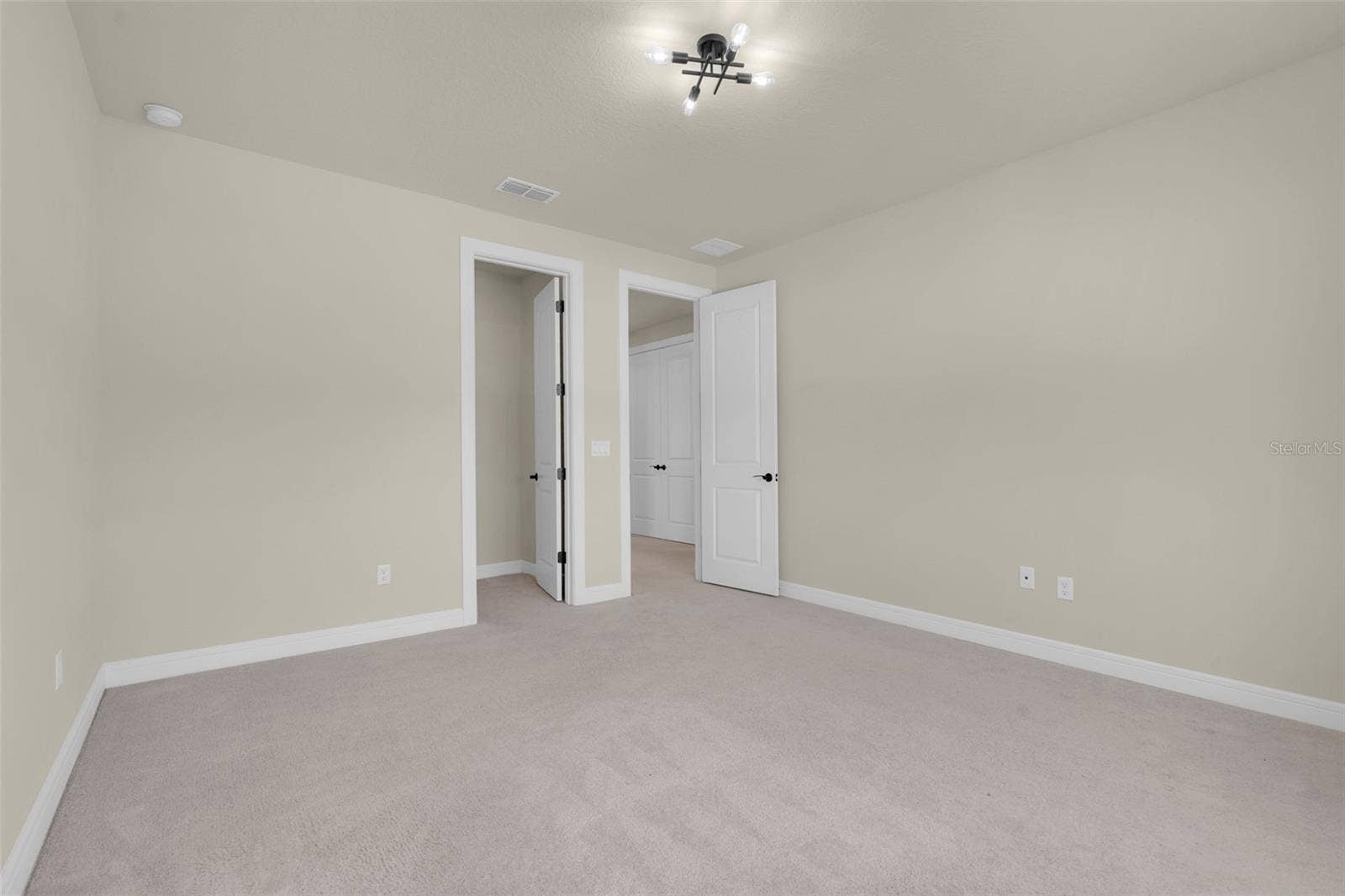 13485 PANAMA BEACH COURT, Orlando, FL 32827 13485 PANAMA BEACH COURT, Orlando, FL 32827