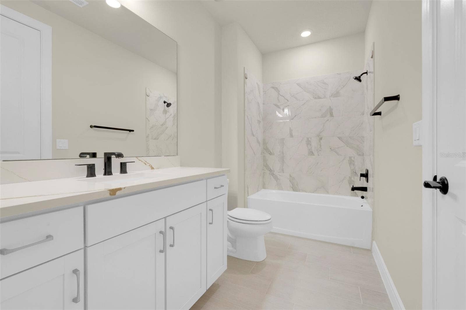 13485 PANAMA BEACH COURT, Orlando, FL 32827 13485 PANAMA BEACH COURT, Orlando, FL 32827