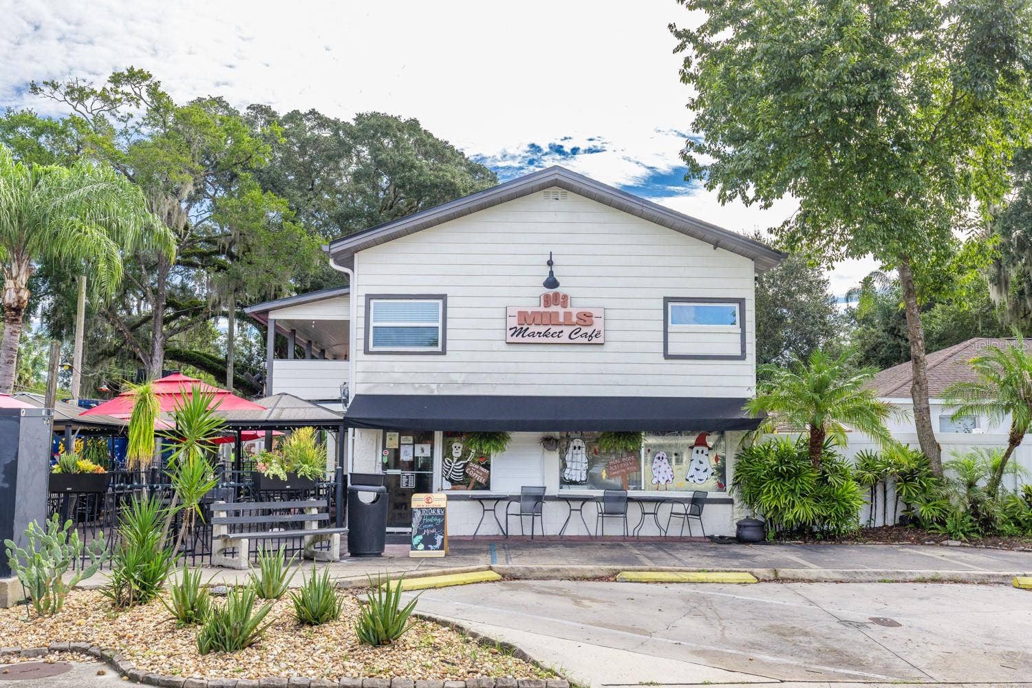 1002 DELANEY PARK DRIVE, Orlando, FL 32806 1002 DELANEY PARK DRIVE, Orlando, FL 32806