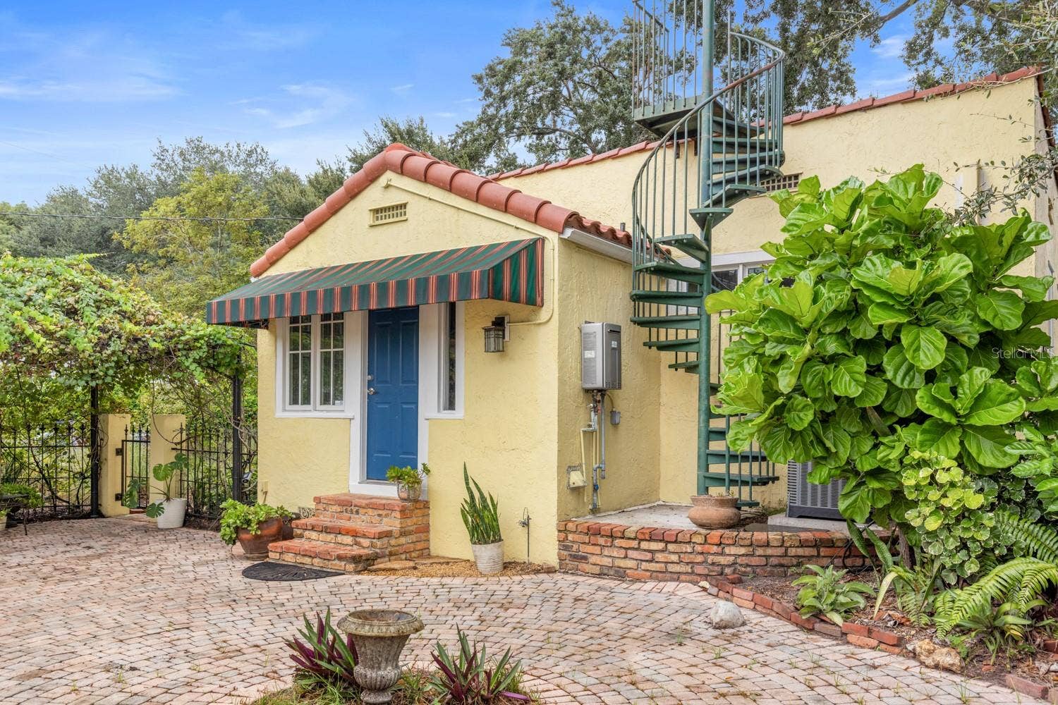 1002 DELANEY PARK DRIVE, Orlando, FL 32806 1002 DELANEY PARK DRIVE, Orlando, FL 32806
