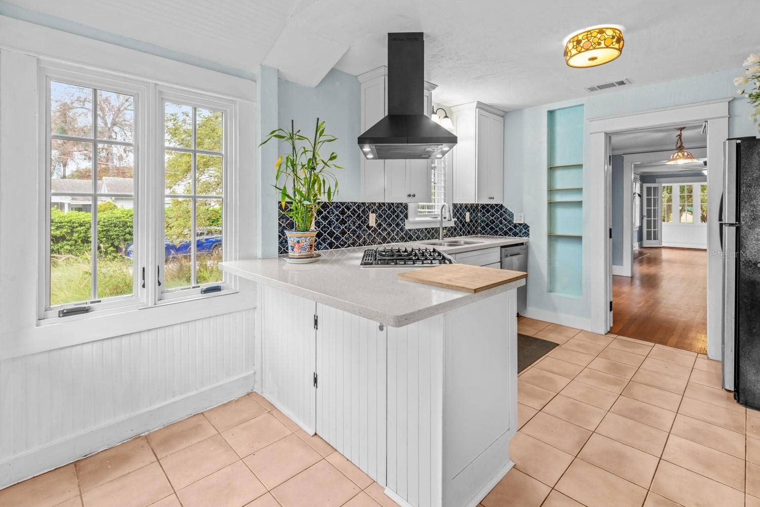 1002 DELANEY PARK DRIVE, Orlando, FL 32806 1002 DELANEY PARK DRIVE, Orlando, FL 32806