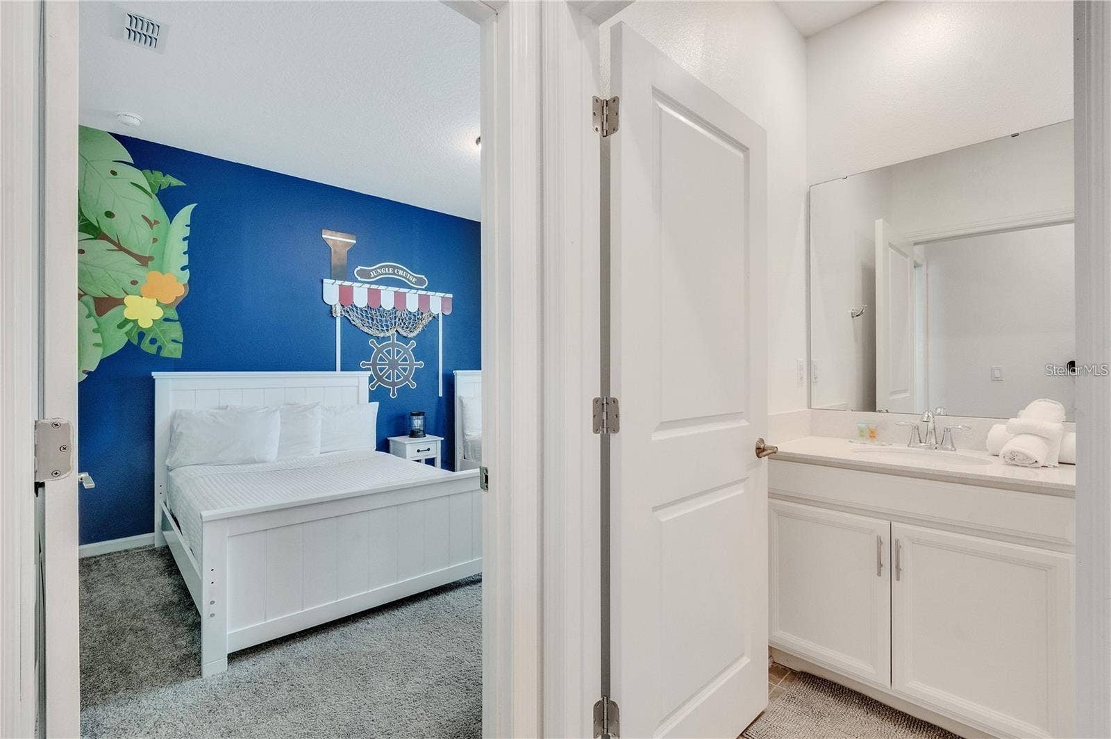 8889 CABOT CLIFFS DRIVE, #104, Davenport, FL 33896