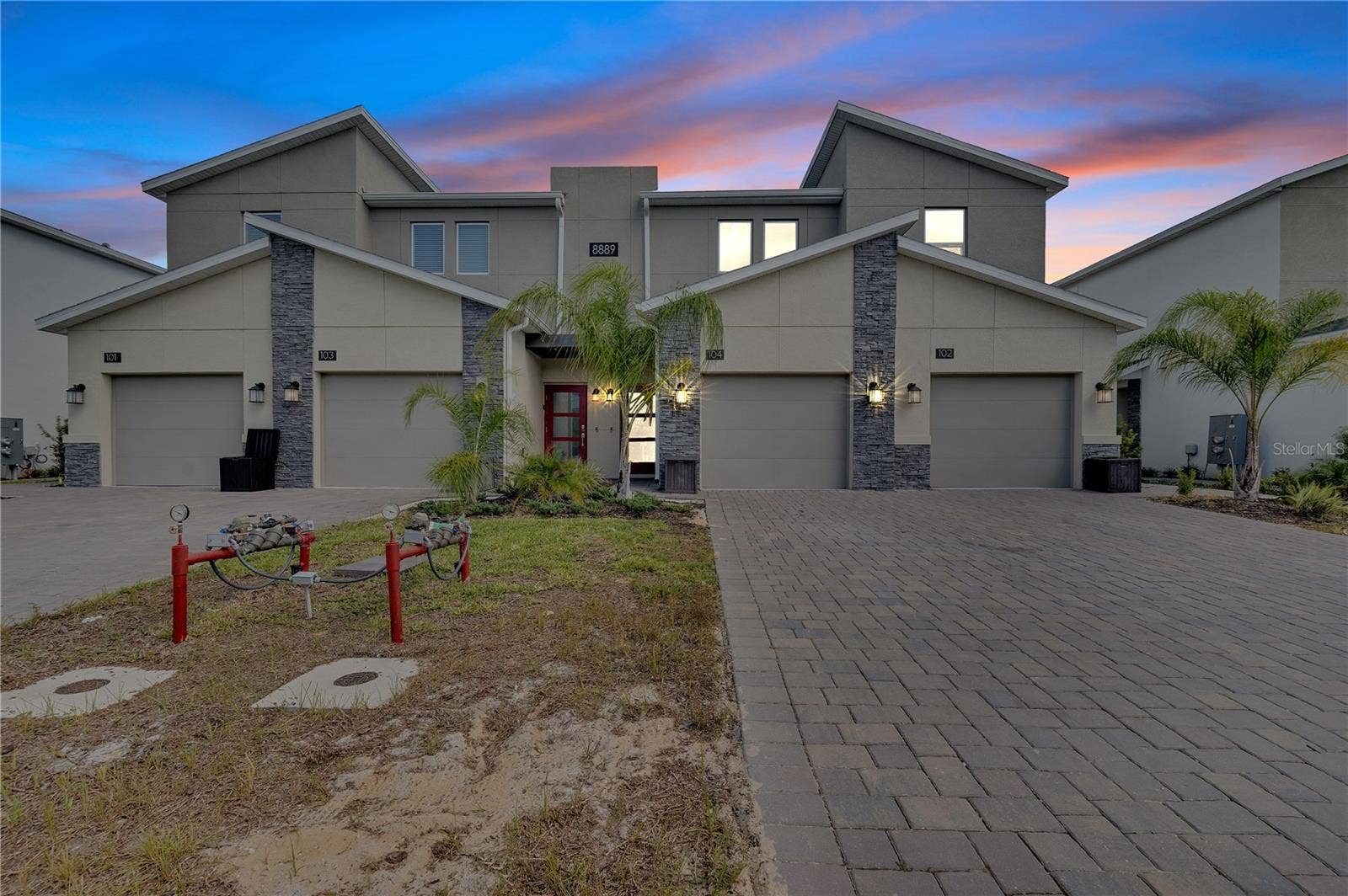 8889 CABOT CLIFFS DRIVE, #104, Davenport, FL 33896