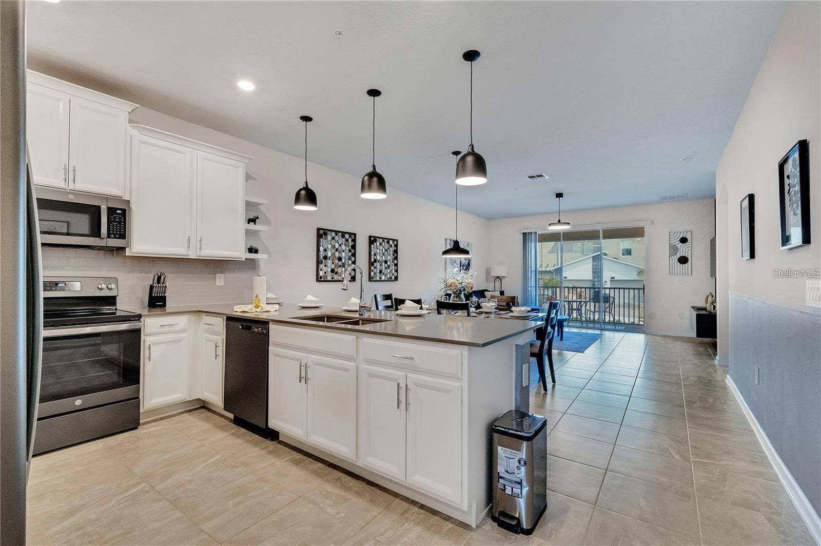 8889 CABOT CLIFFS DRIVE, #104, Davenport, FL 33896