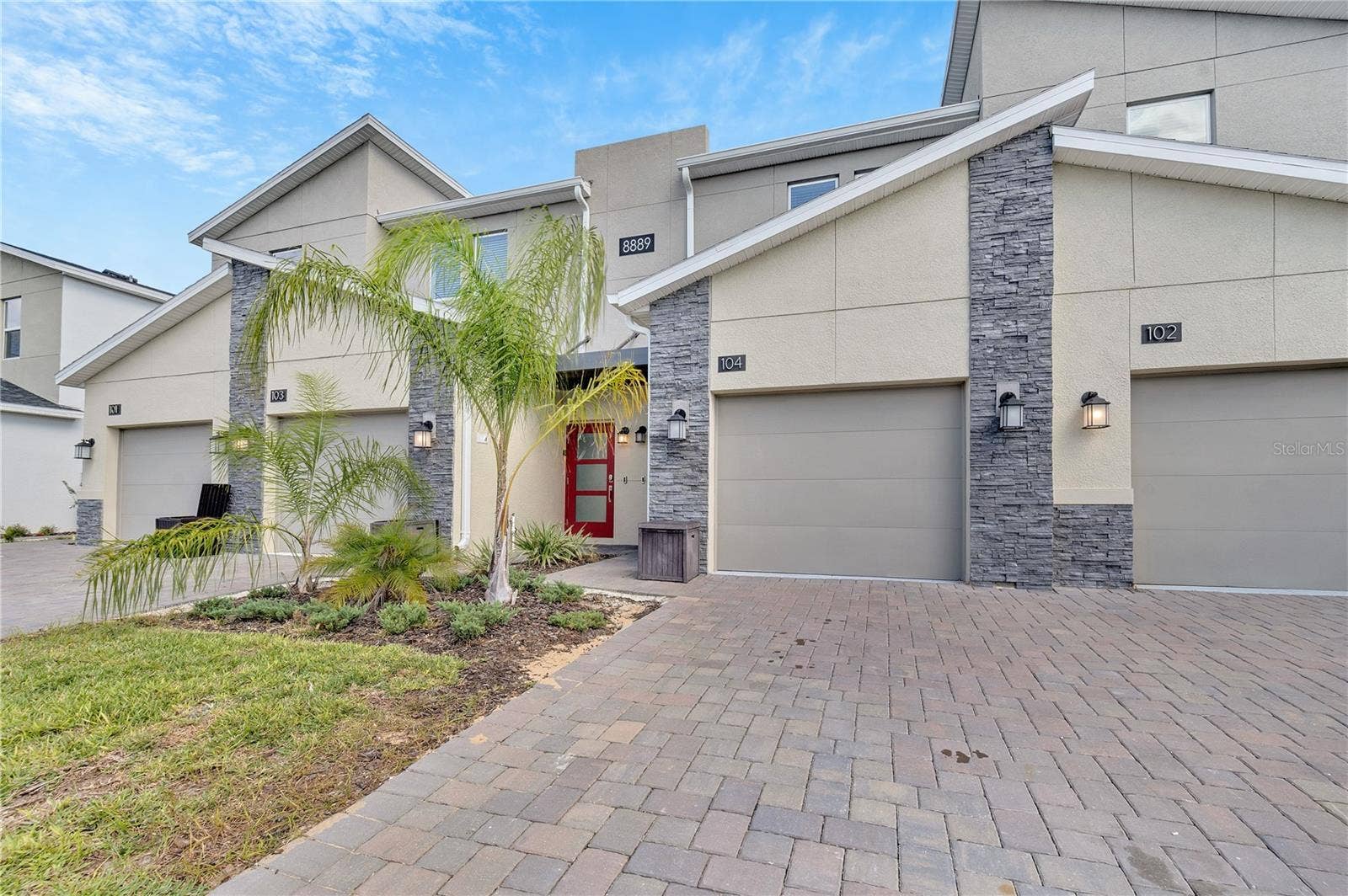 8889 CABOT CLIFFS DRIVE, #104, Davenport, FL 33896