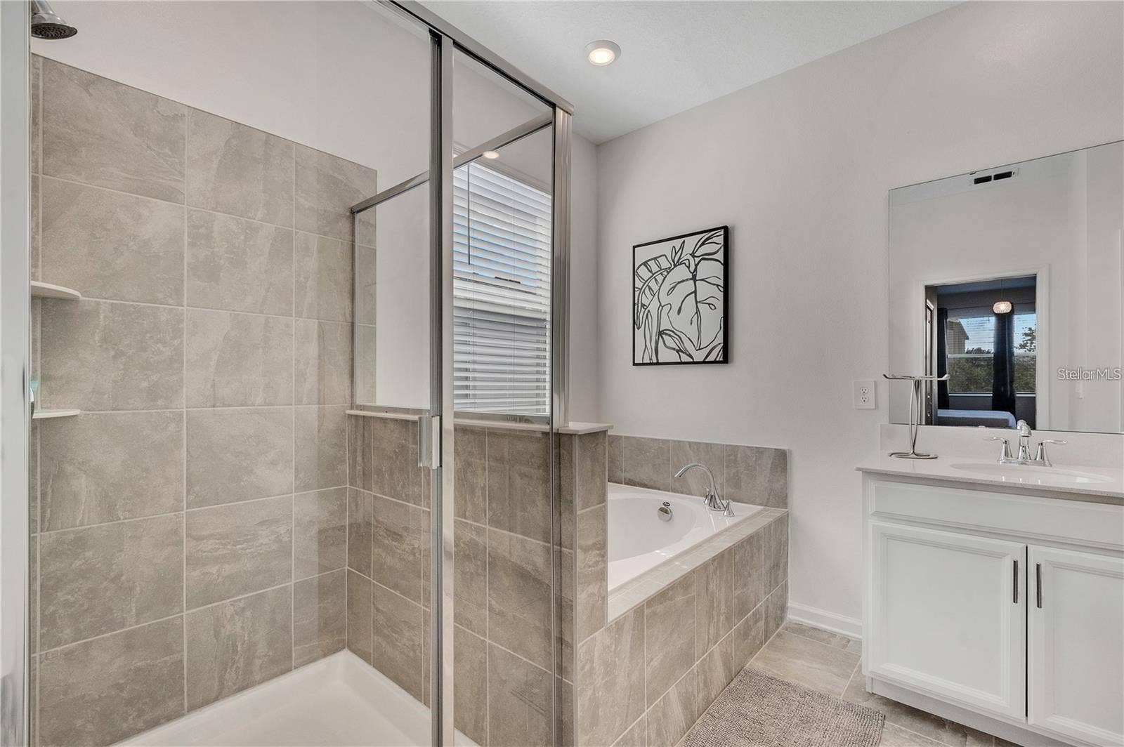 8889 CABOT CLIFFS DRIVE, #104, Davenport, FL 33896