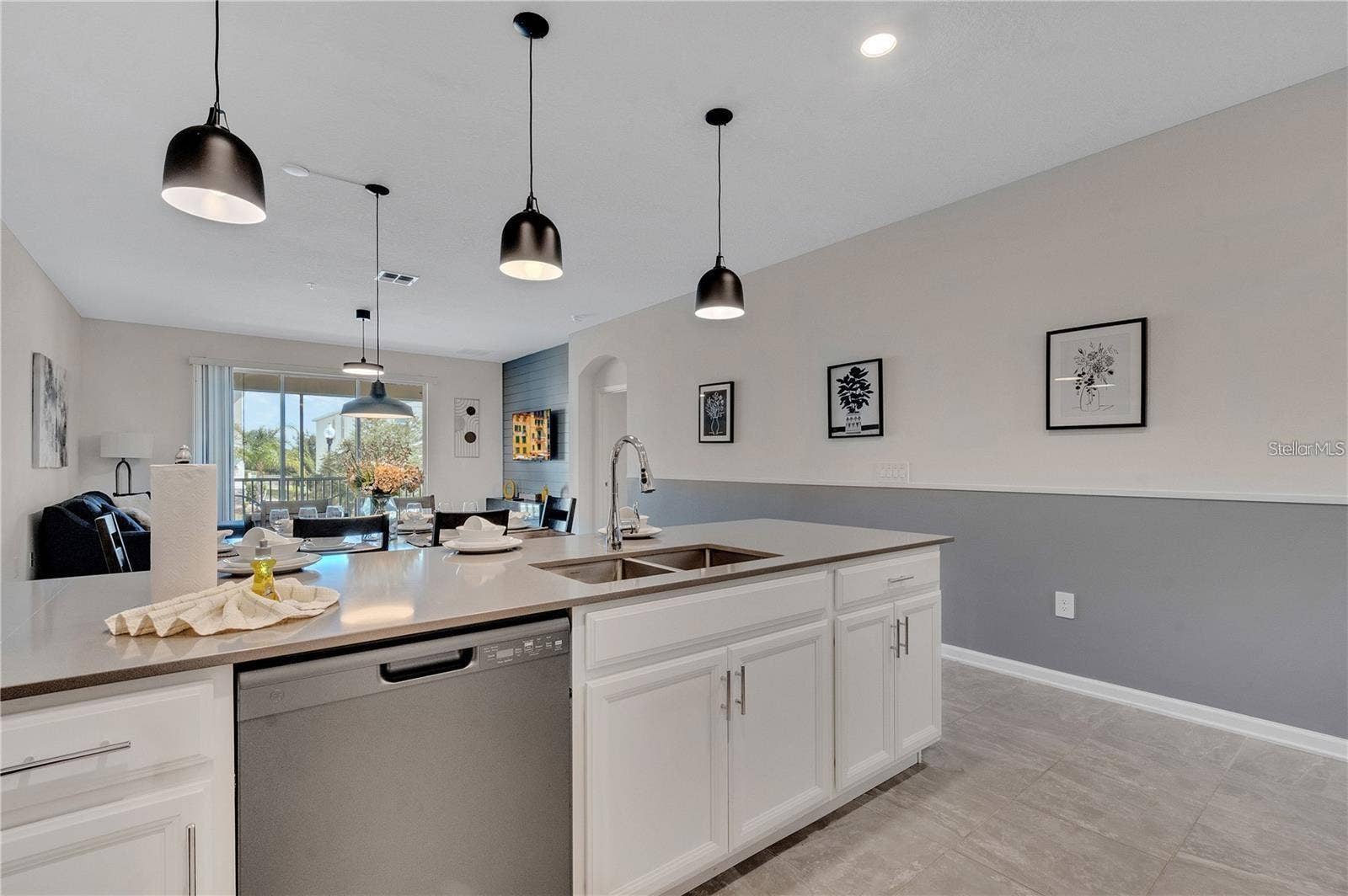 8889 CABOT CLIFFS DRIVE, #104, Davenport, FL 33896