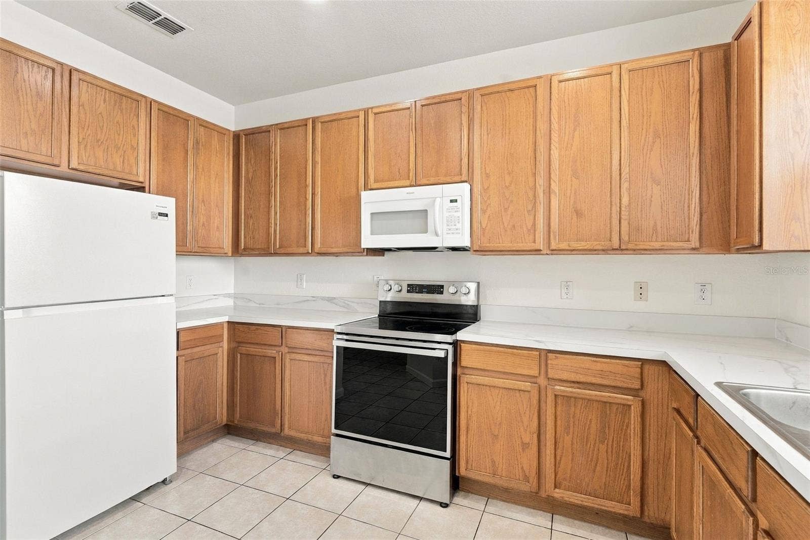 4994 TOWN TERRACE N, Kissimmee, FL 34758 Kitchen