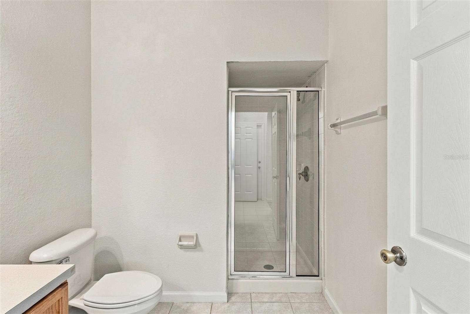 4994 TOWN TERRACE N, Kissimmee, FL 34758 Downstairs Bathroom