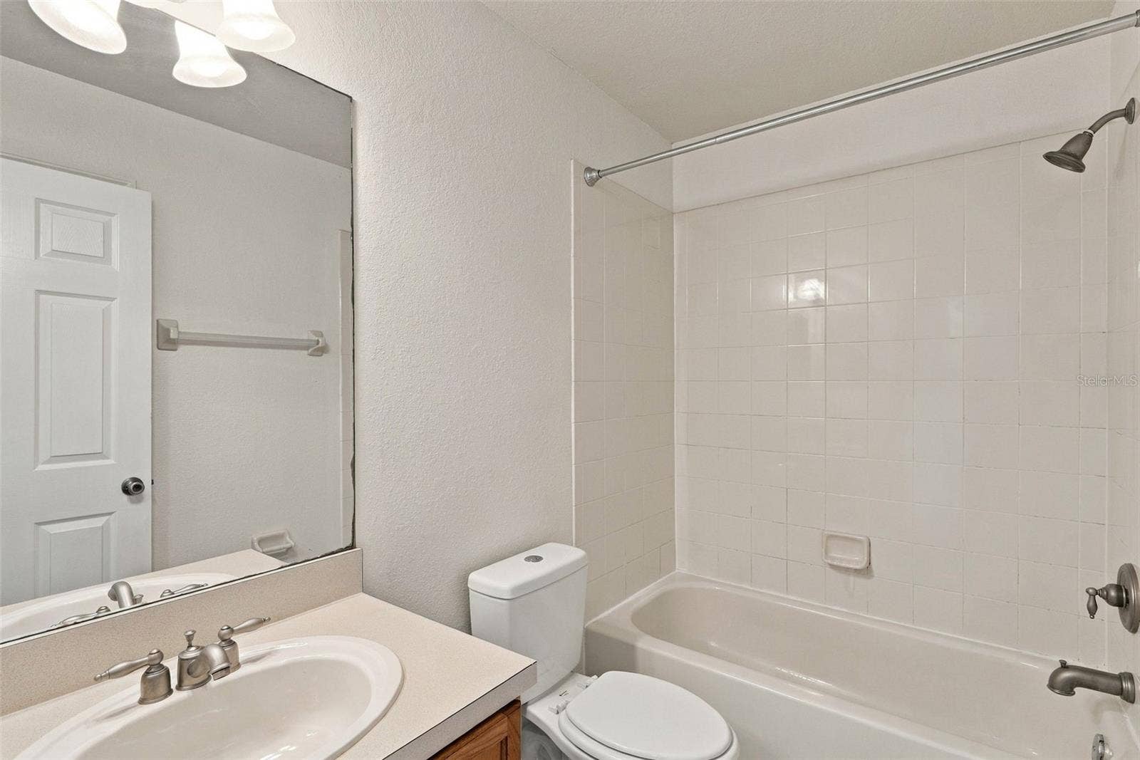 4994 TOWN TERRACE N, Kissimmee, FL 34758 Bathroom 2 Upstairs