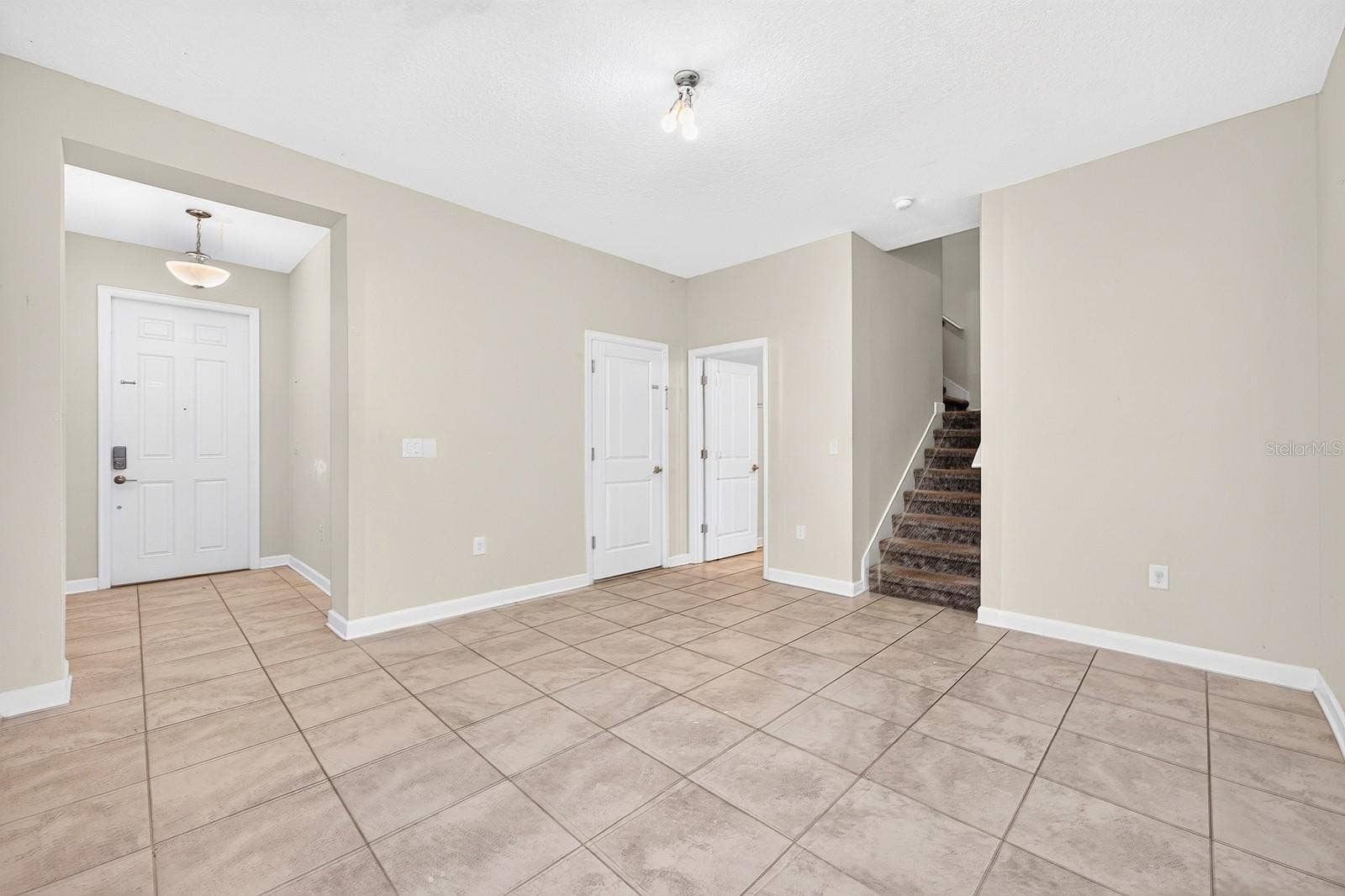 4911 TRIBUTE TRAIL, Kissimmee, FL 34746 4911 TRIBUTE TRAIL, Kissimmee, FL 34746