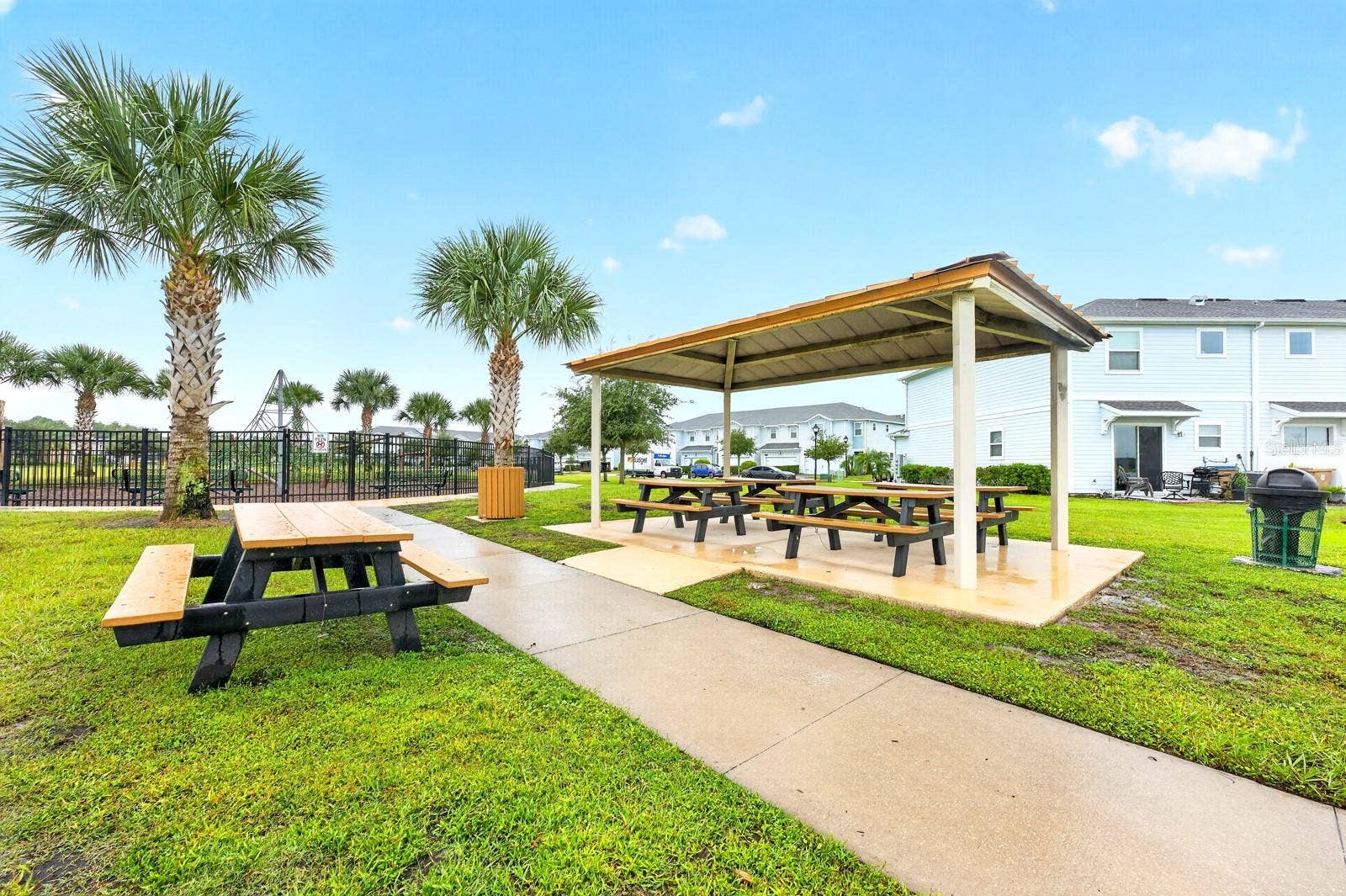 4911 TRIBUTE TRAIL, Kissimmee, FL 34746 4911 TRIBUTE TRAIL, Kissimmee, FL 34746