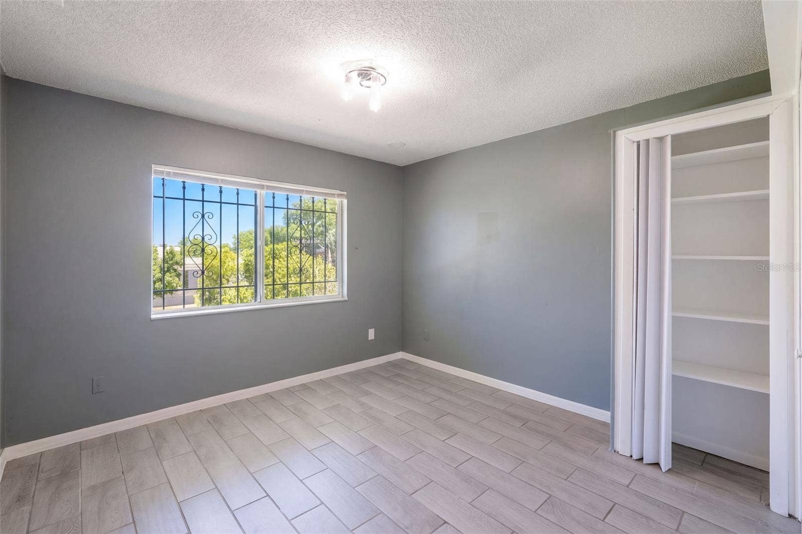 5423 BROOKSWOOD WAY, #801, Orlando, FL 32808 5423 BROOKSWOOD WAY, #801, Orlando, FL 32808