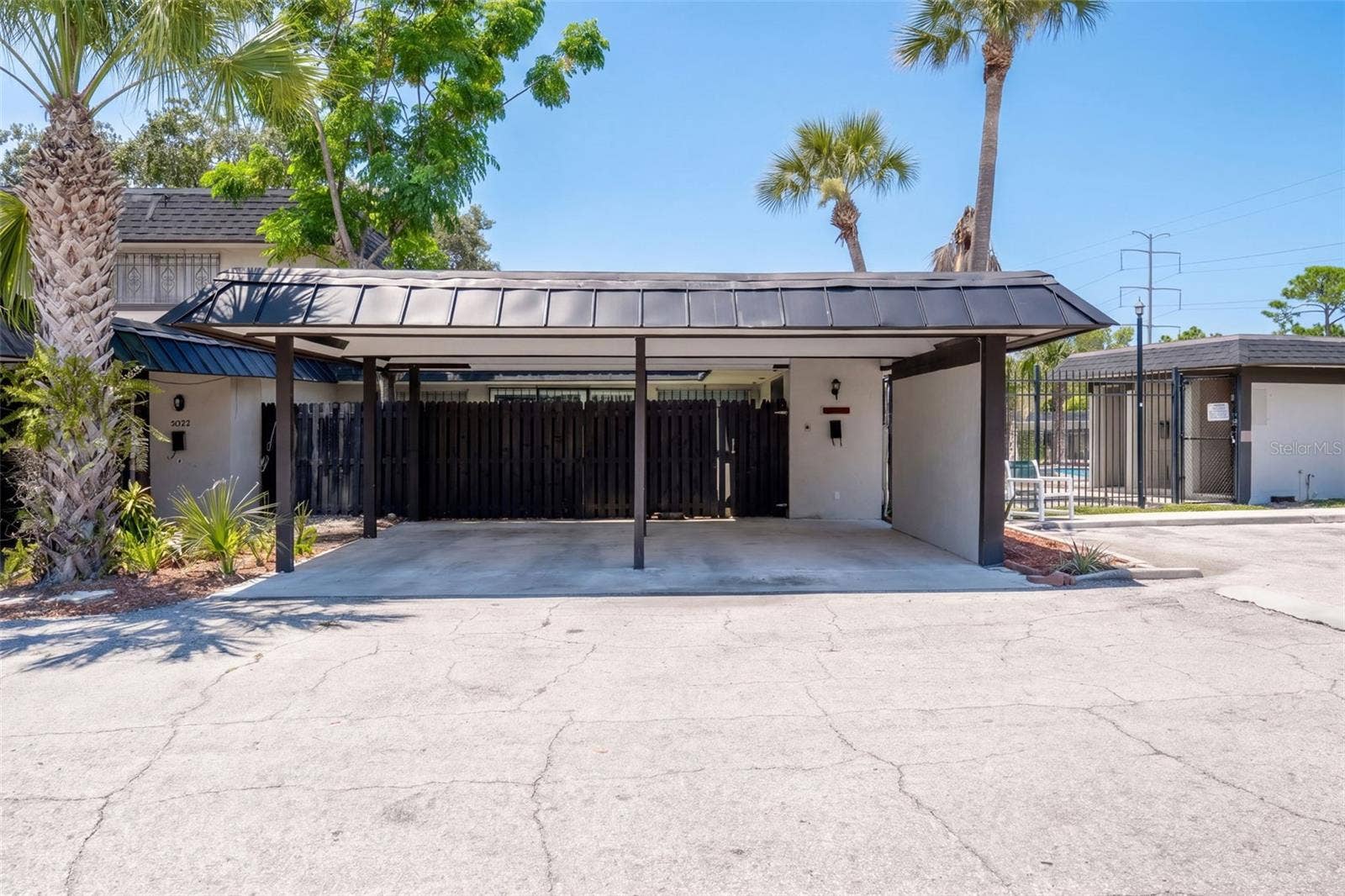 5423 BROOKSWOOD WAY, #801, Orlando, FL 32808 5423 BROOKSWOOD WAY, #801, Orlando, FL 32808