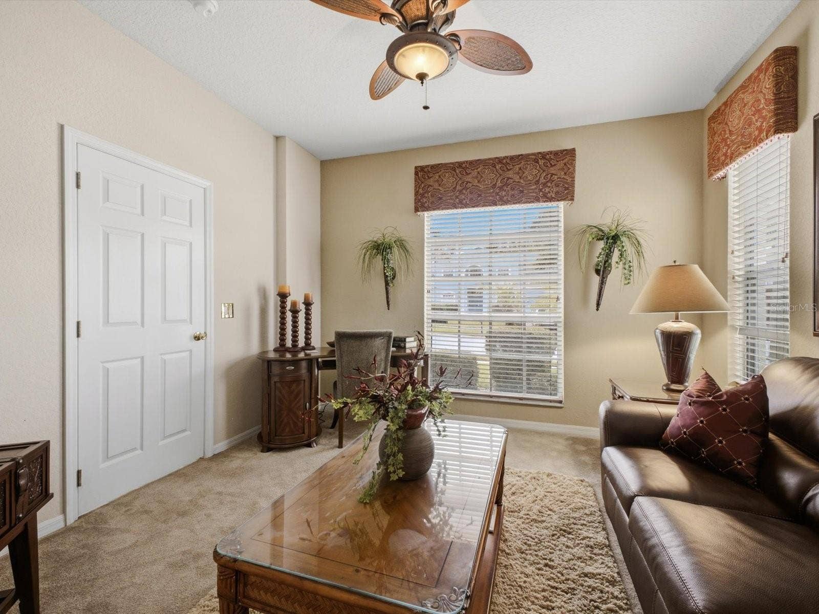 209 N HAMPTON DR, Davenport, FL 33897 209 N HAMPTON DR, Davenport, FL 33897