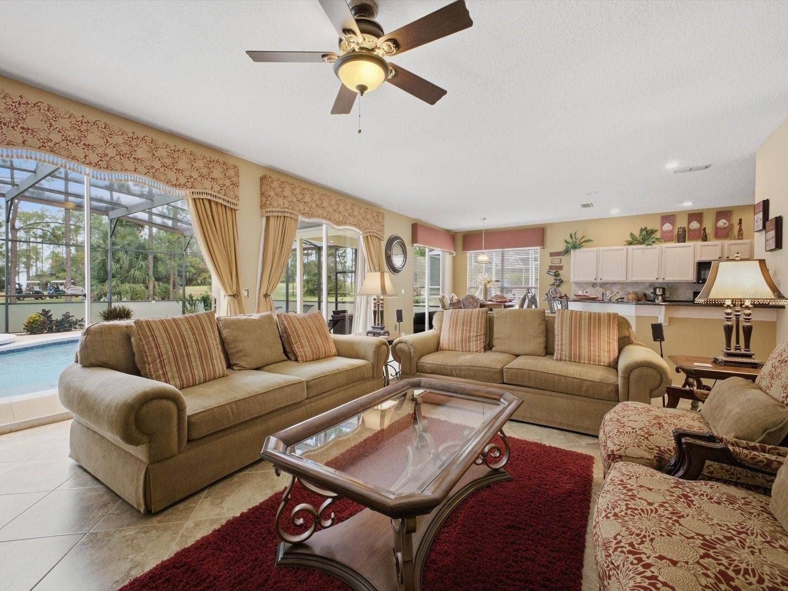 209 N HAMPTON DR, Davenport, FL 33897 209 N HAMPTON DR, Davenport, FL 33897