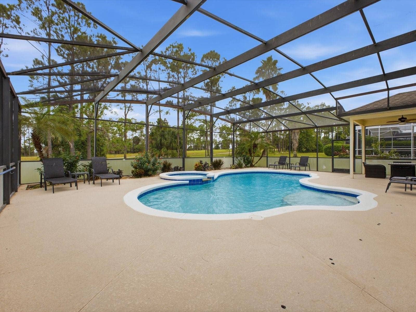 209 N HAMPTON DR, Davenport, FL 33897 209 N HAMPTON DR, Davenport, FL 33897