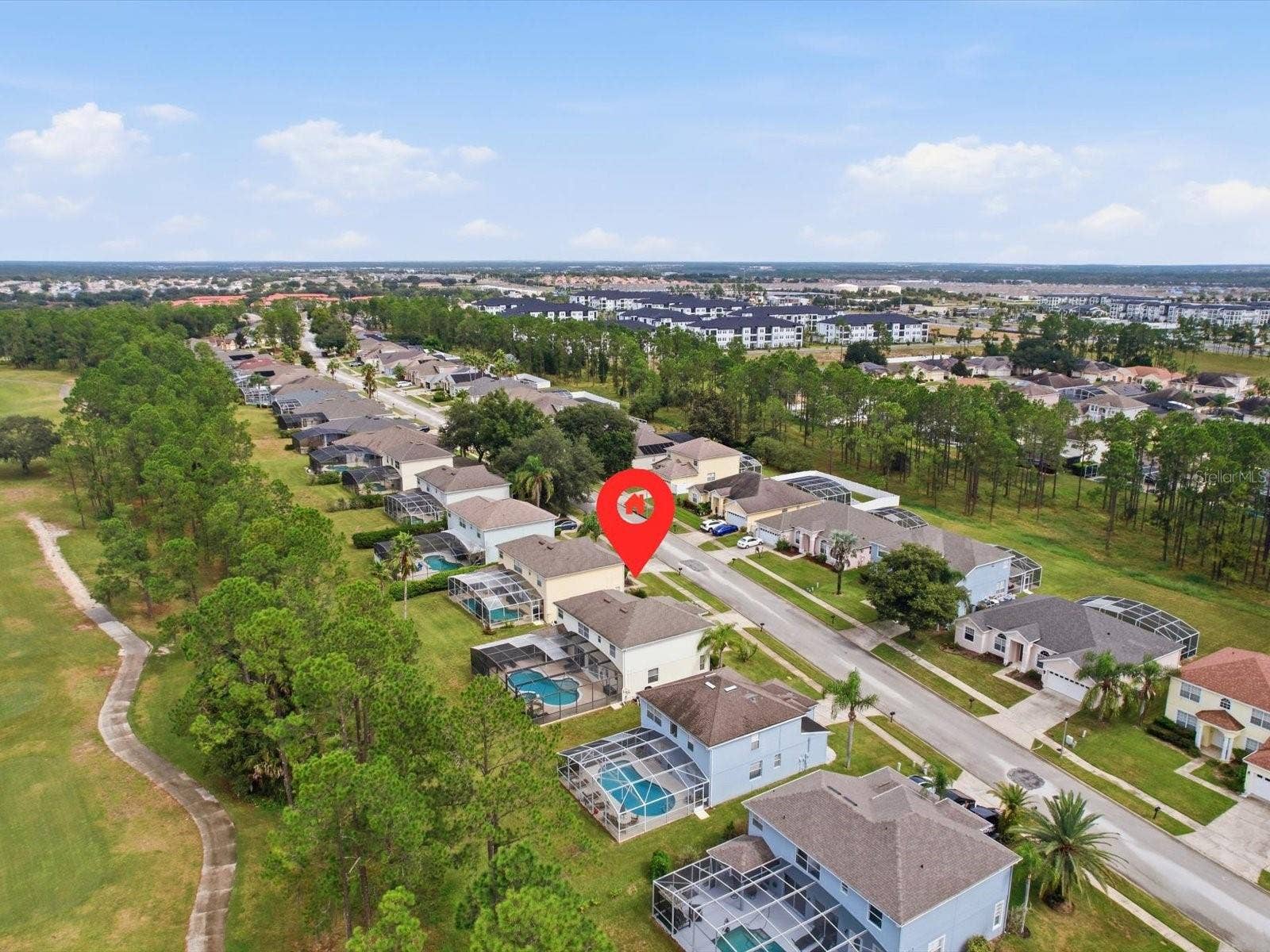 209 N HAMPTON DR, Davenport, FL 33897 209 N HAMPTON DR, Davenport, FL 33897
