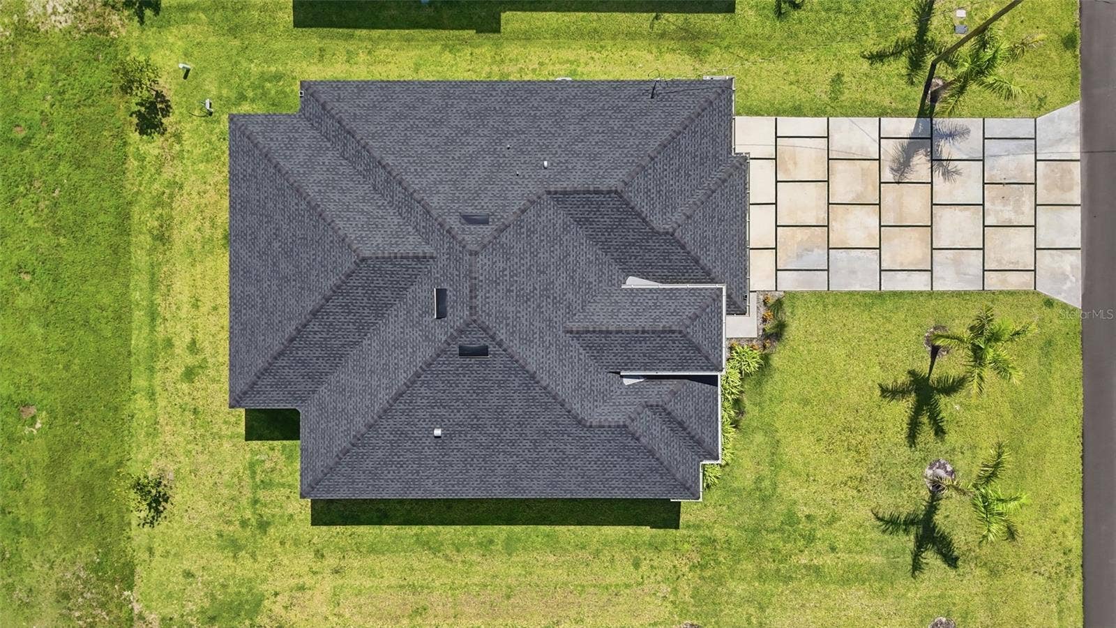 329 NE 15TH TERRACE, Cape Coral, FL 33909 329 NE 15TH TERRACE, Cape Coral, FL 33909