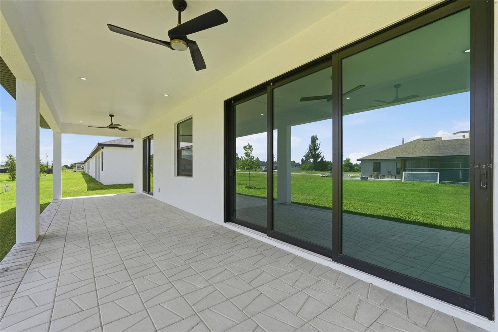 329 NE 15TH TERRACE, Cape Coral, FL 33909 Lanai