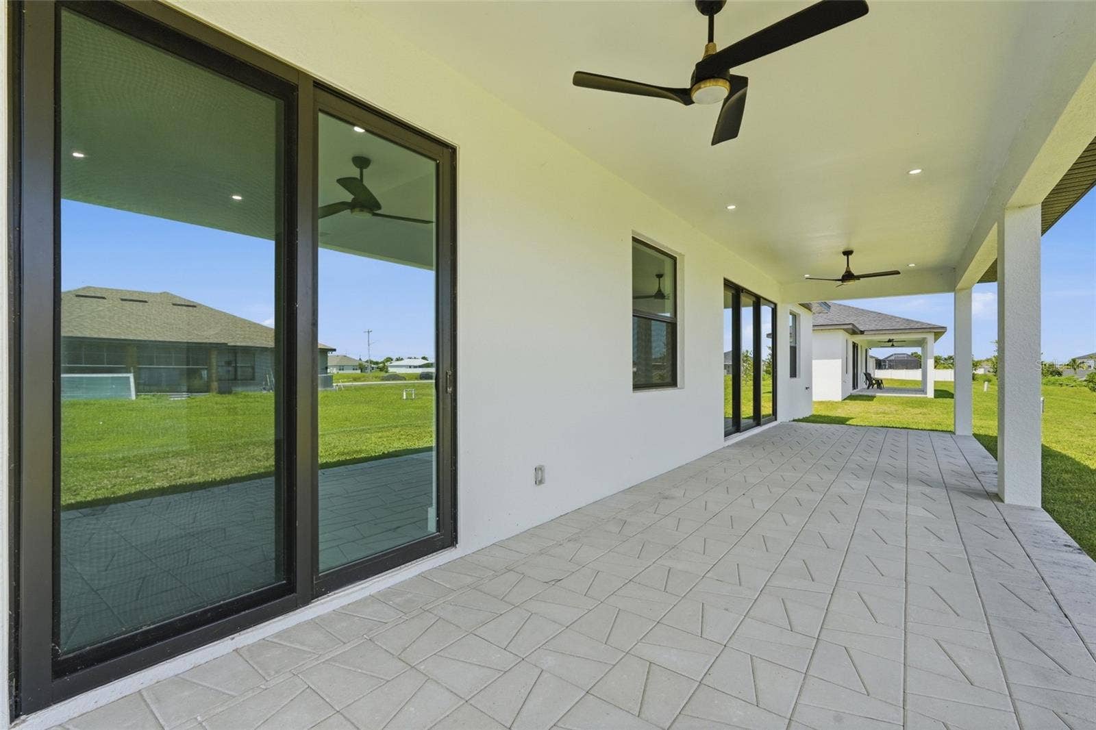 329 NE 15TH TERRACE, Cape Coral, FL 33909 Lanai